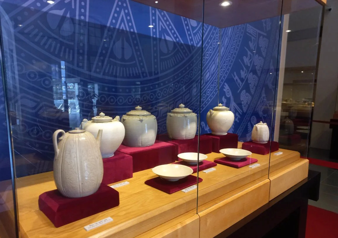Ba bảo vật quốc gia mới v&agrave; bộ sưu tầm độc nhất v&ocirc; nhị của doanh nh&acirc;n đất Cảng - Ảnh 3.