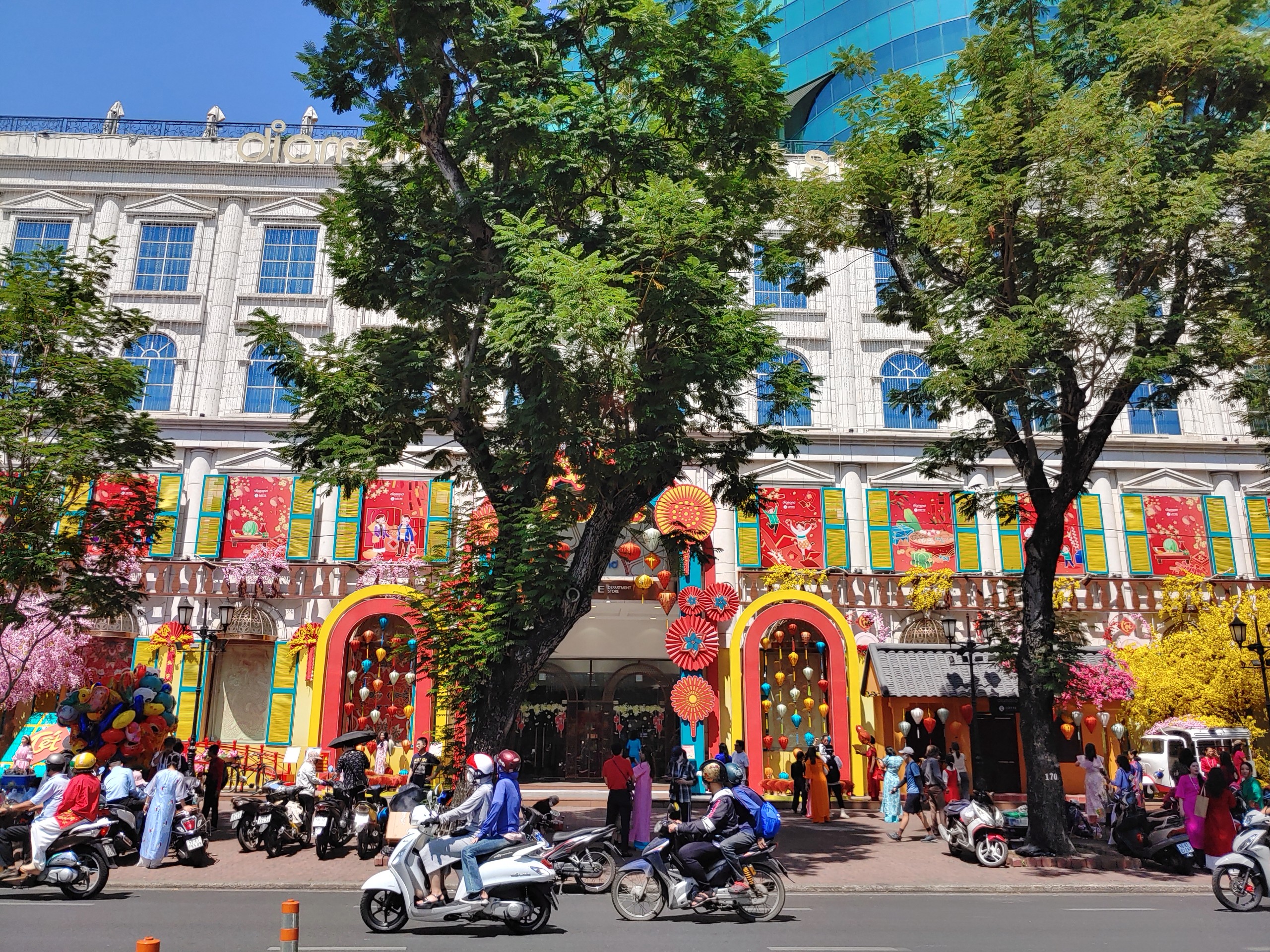 C&aacute;c khu vui chơi ở TP.HCM tấp nập kh&aacute;ch du xu&acirc;n- Ảnh 8.