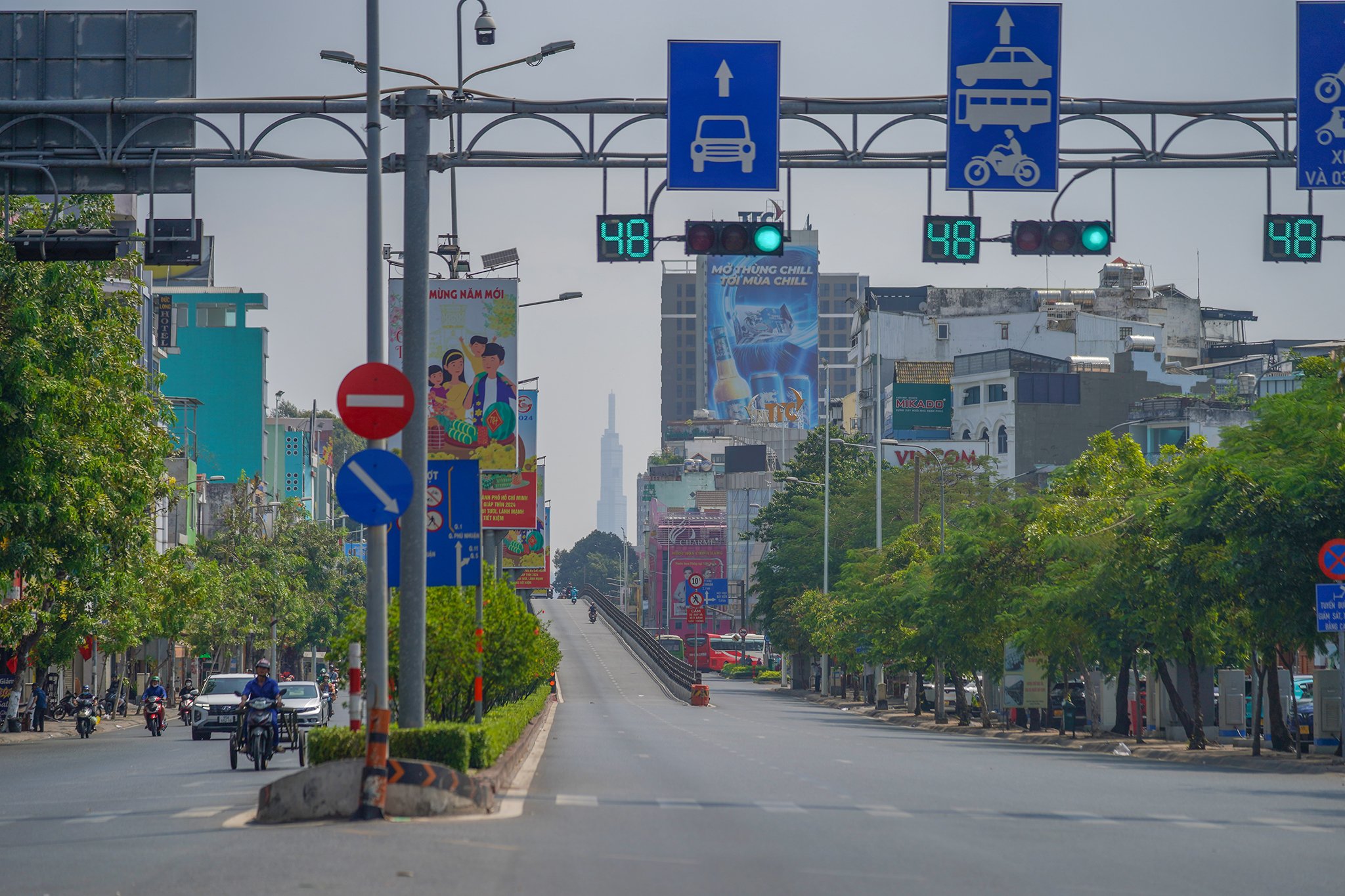 C&aacute;c khu vui chơi ở TP.HCM tấp nập kh&aacute;ch du xu&acirc;n- Ảnh 1.