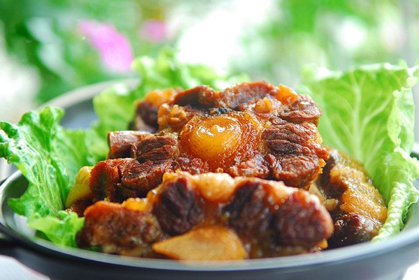 Bộ phận đại bổ của con b&ograve; rất gi&agrave;u canxi, cực tốt cho xương khớp nhưng lại rẻ hơn thịt- Ảnh 6.