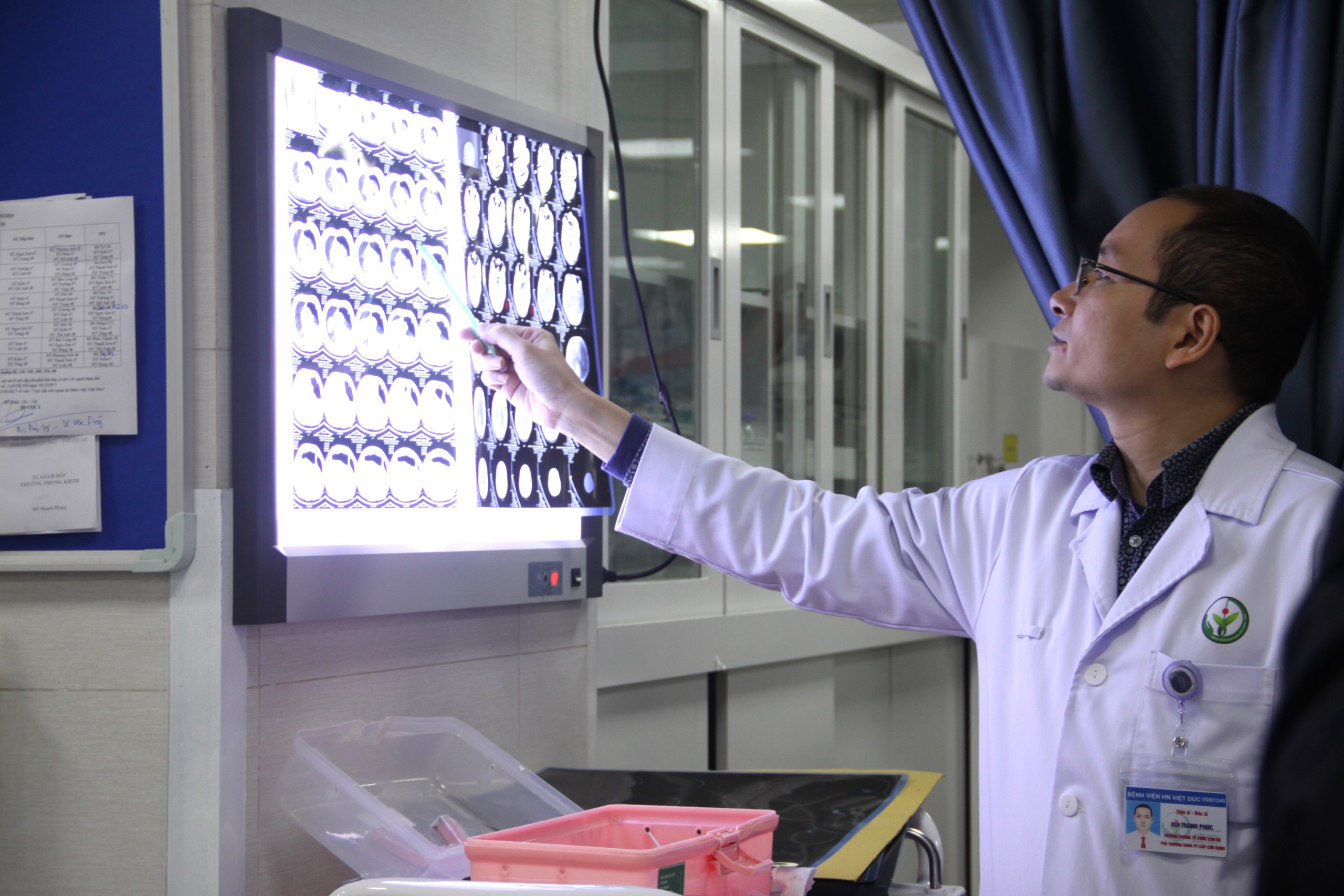 Nhiều người nhập viện, tiên lượng xấu sau tai nạn giao thông do uống rượu bia- Ảnh 5. Nhiều người nhập viện, tiên lượng xấu sau tai nạn giao thông do uống rượu bia- Ảnh 5.