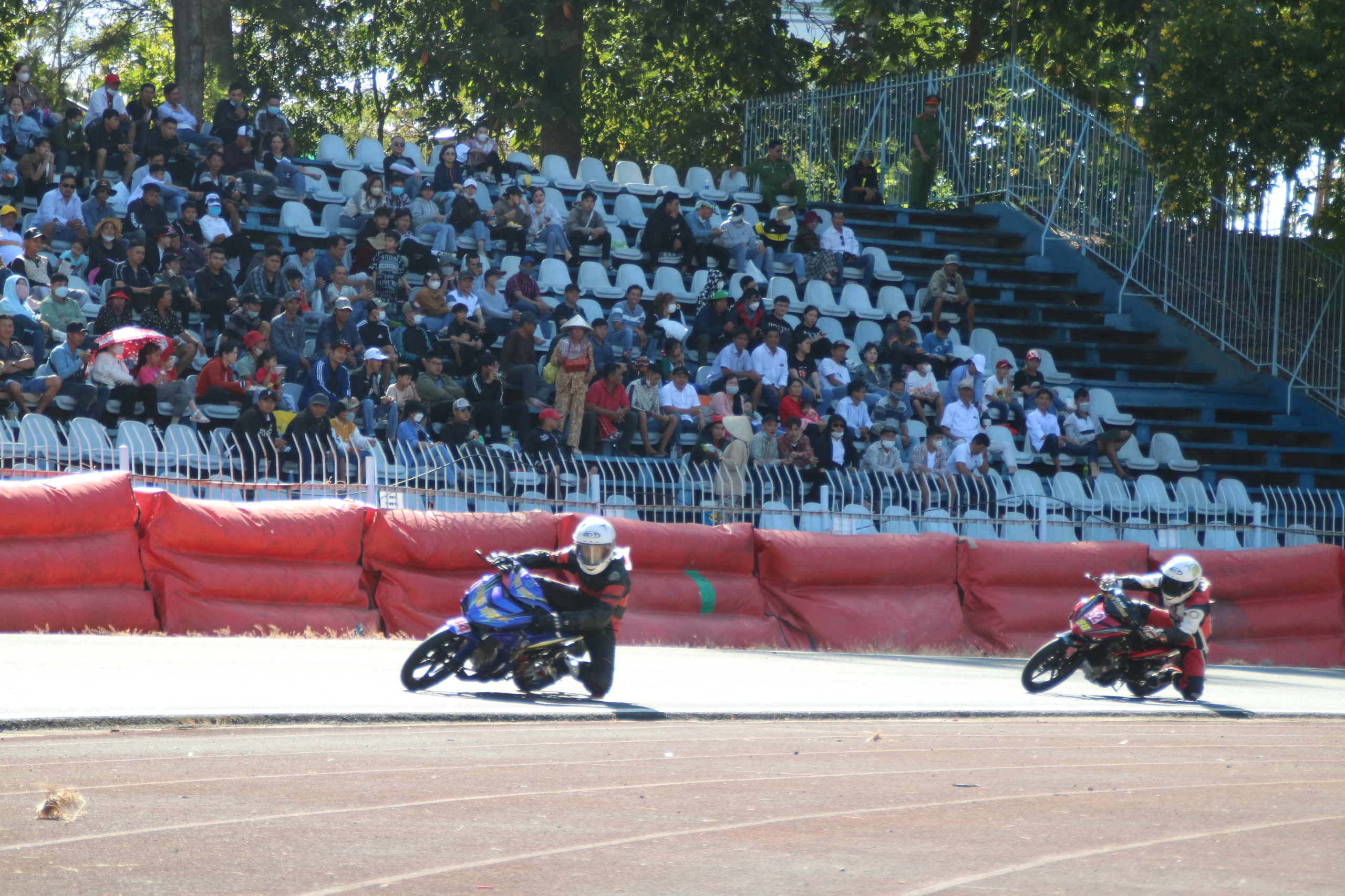 M&atilde;n nh&atilde;n với m&agrave;n tranh t&agrave;i đua xe m&ocirc; t&ocirc; to&agrave;n quốc ở Cần Thơ- Ảnh 10.