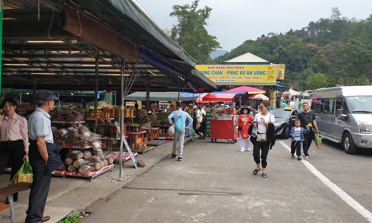 Y&ecirc;n Tử Xu&acirc;n n&agrave;y giao th&ocirc;ng thuận lợi, 