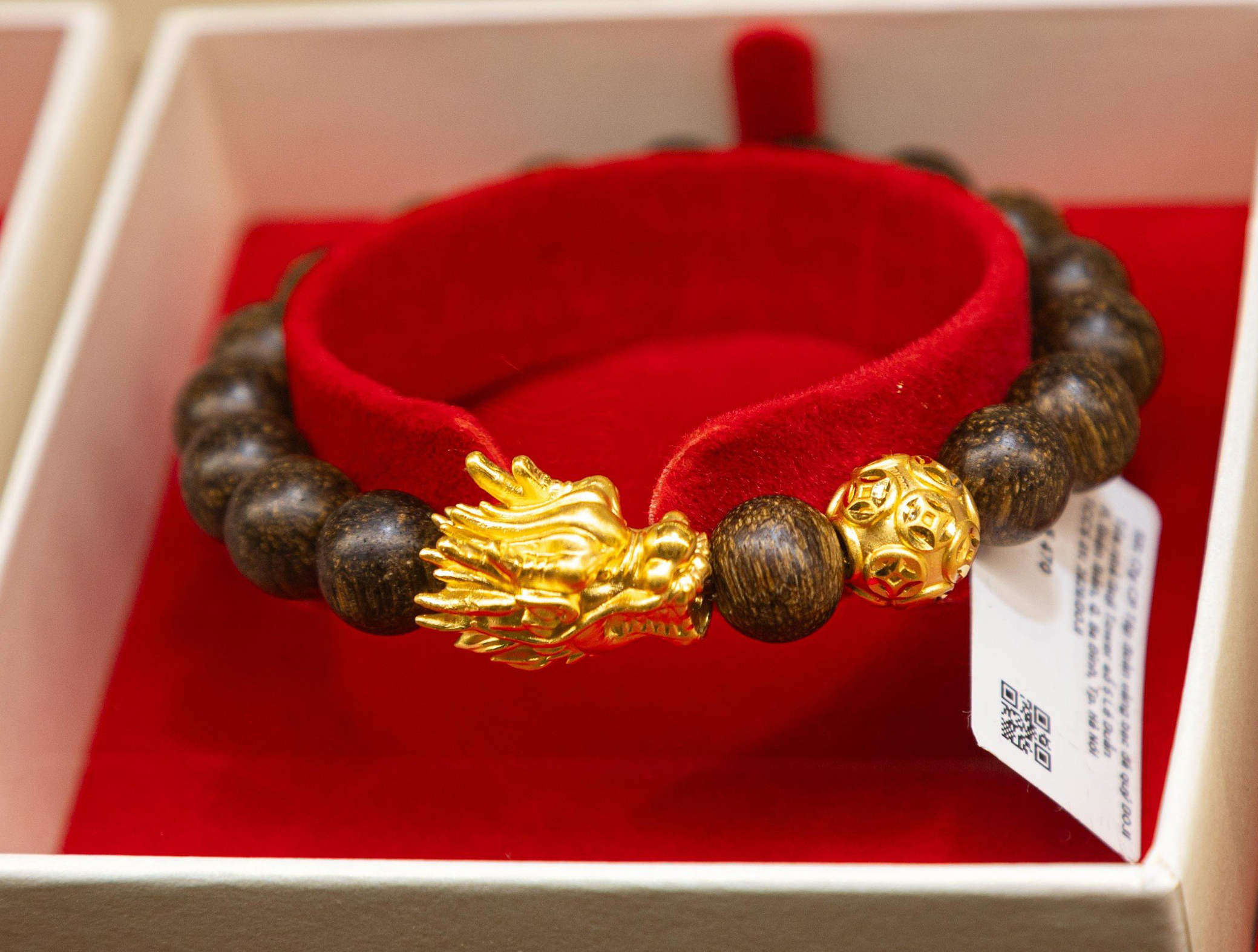 Chi&ecirc;m ngưỡng tượng rồng phủ v&agrave;ng 24K lớn nhất Việt Nam- Ảnh 9.