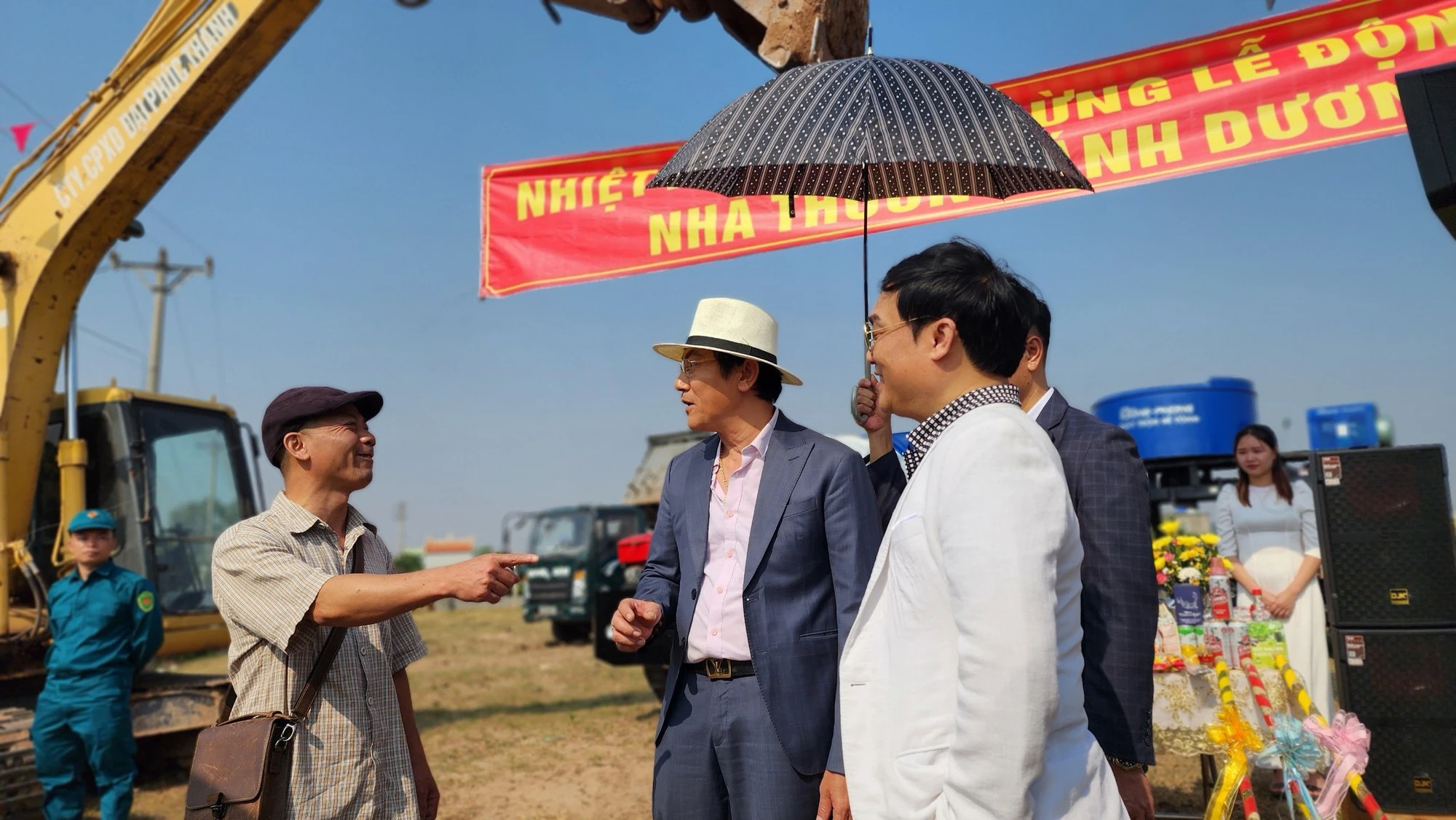 &ldquo;Đại gia ch&acirc;n đất 2024&rdquo;: Thấy b&aacute;c T&iacute;ch, b&aacute;c Sự l&agrave; thấy Tết về- Ảnh 2.