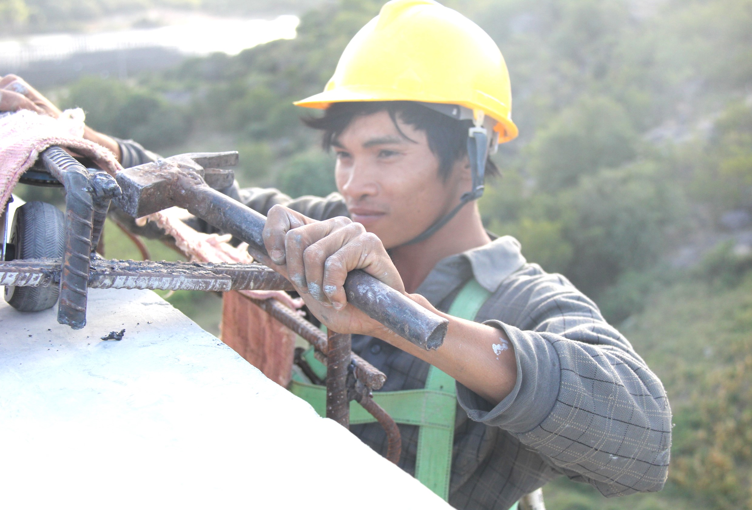 Đua tiến độ đêm ngày trên cao tốc Cam Lâm - Vĩnh Hảo, dồn lực làm hầm Núi Vung- Ảnh 6. Đua tiến độ đêm ngày trên cao tốc Cam Lâm - Vĩnh Hảo, dồn lực làm hầm Núi Vung- Ảnh 6.