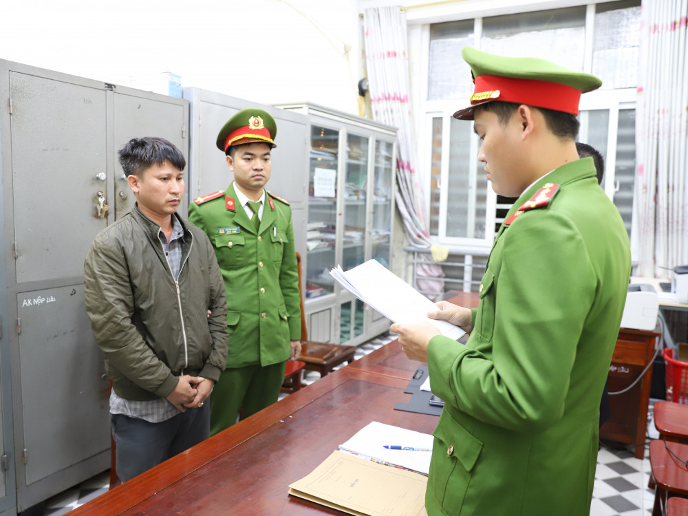 Bắt t&agrave;i xế xe kh&aacute;ch g&acirc;y tai nạn l&agrave;m hai cụ gi&agrave; tử vong- Ảnh 1.