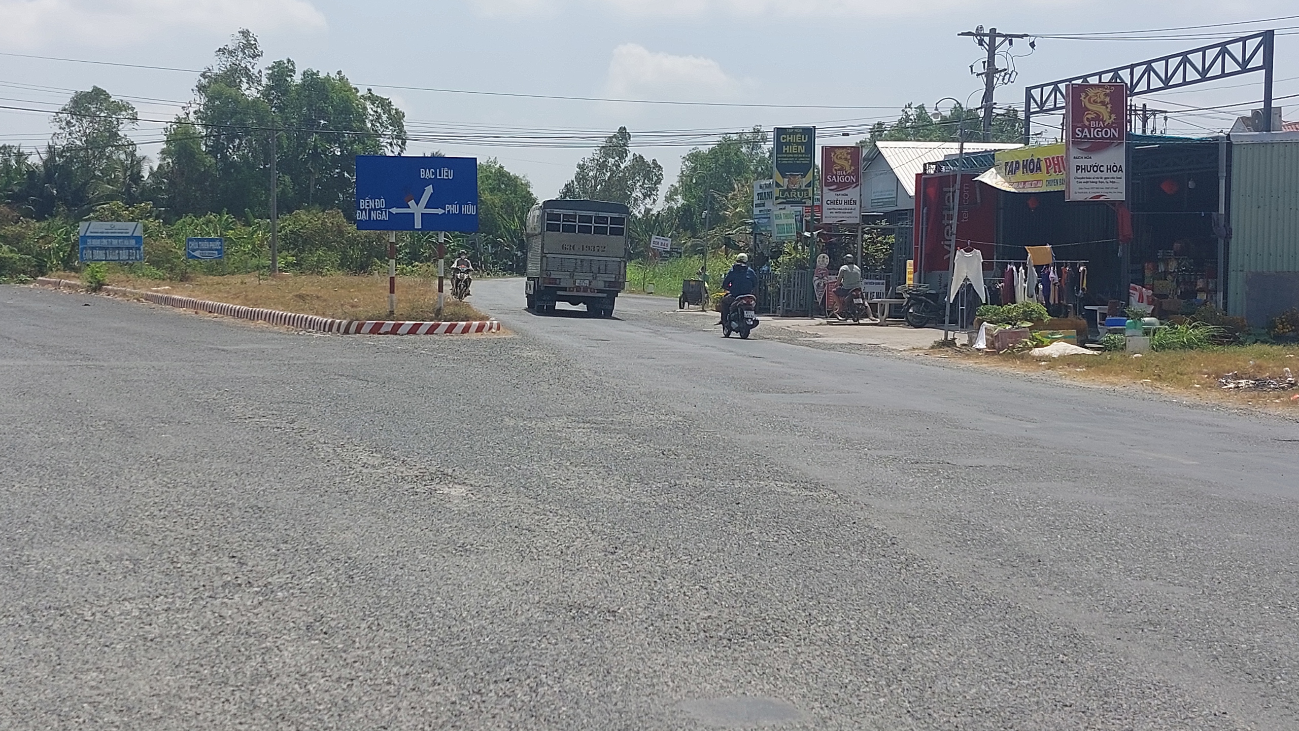Nhiều khu vực tiềm ẩn nguy cơ tai nạn ở S&oacute;c Trăng- Ảnh 2.