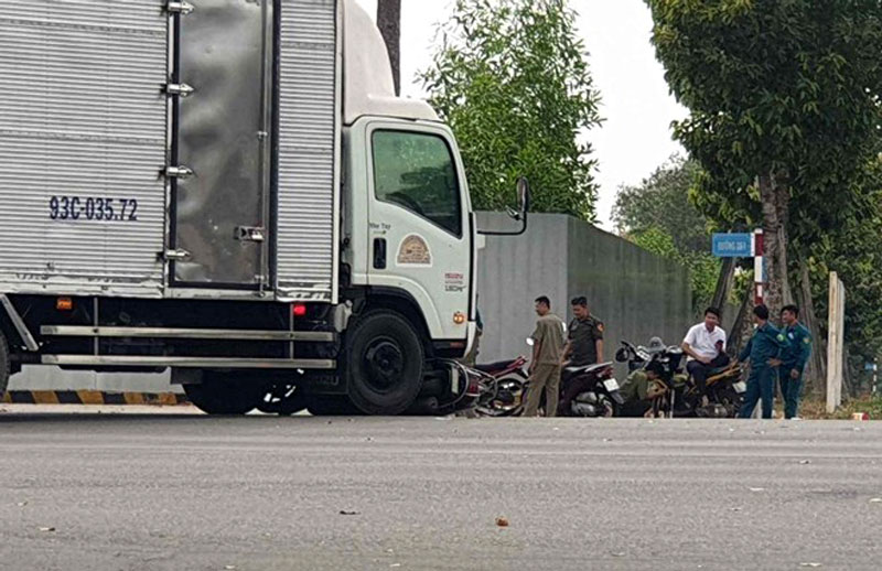 Hiện trường vụ tai nạn. Hiện trường vụ tai nạn.