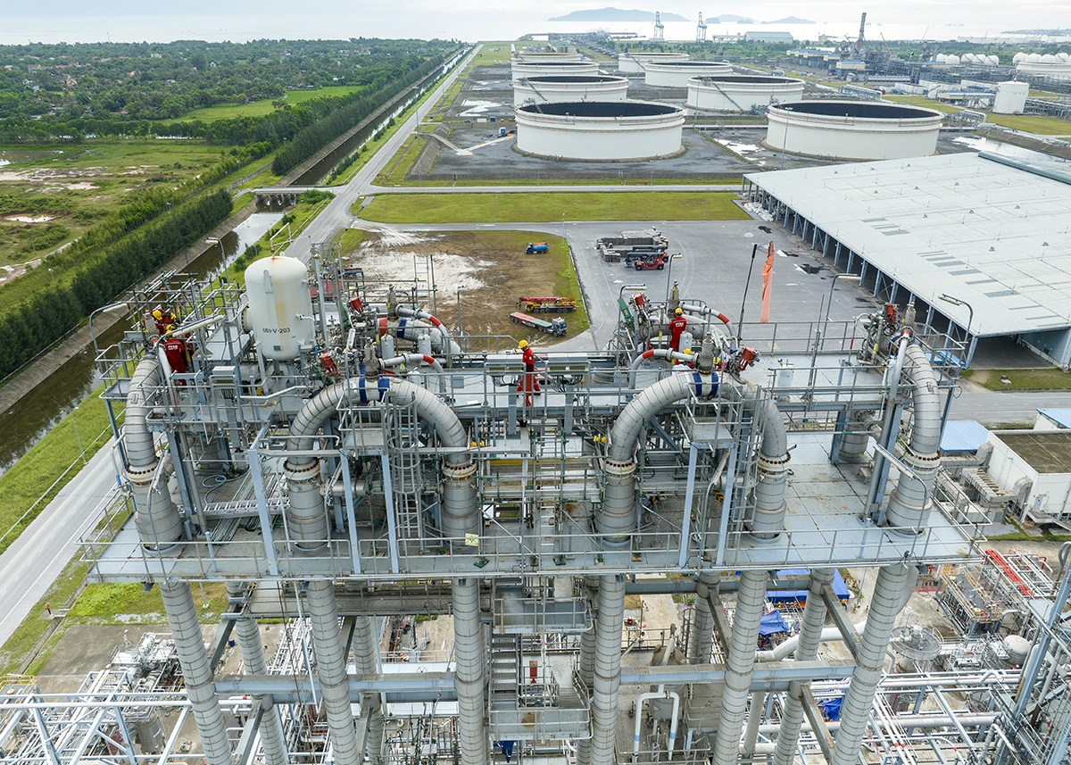 Petrovietnam khởi động năm 2024 với nhiều kết quả tích cực- Ảnh 1. Petrovietnam khởi động năm 2024 với nhiều kết quả tích cực- Ảnh 1.