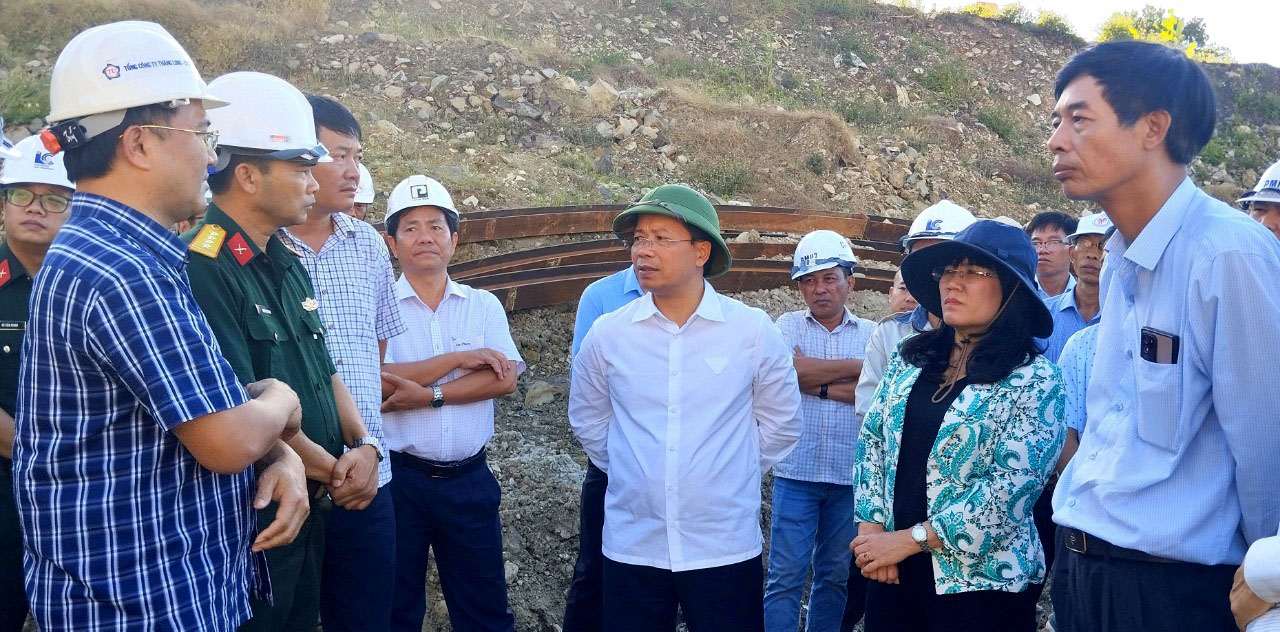 Đẩy nhanh thủ tục vật liệu, th&uacute;c tiến độ thi c&ocirc;ng cao tốc qua Ph&uacute; Y&ecirc;n- Ảnh 2.