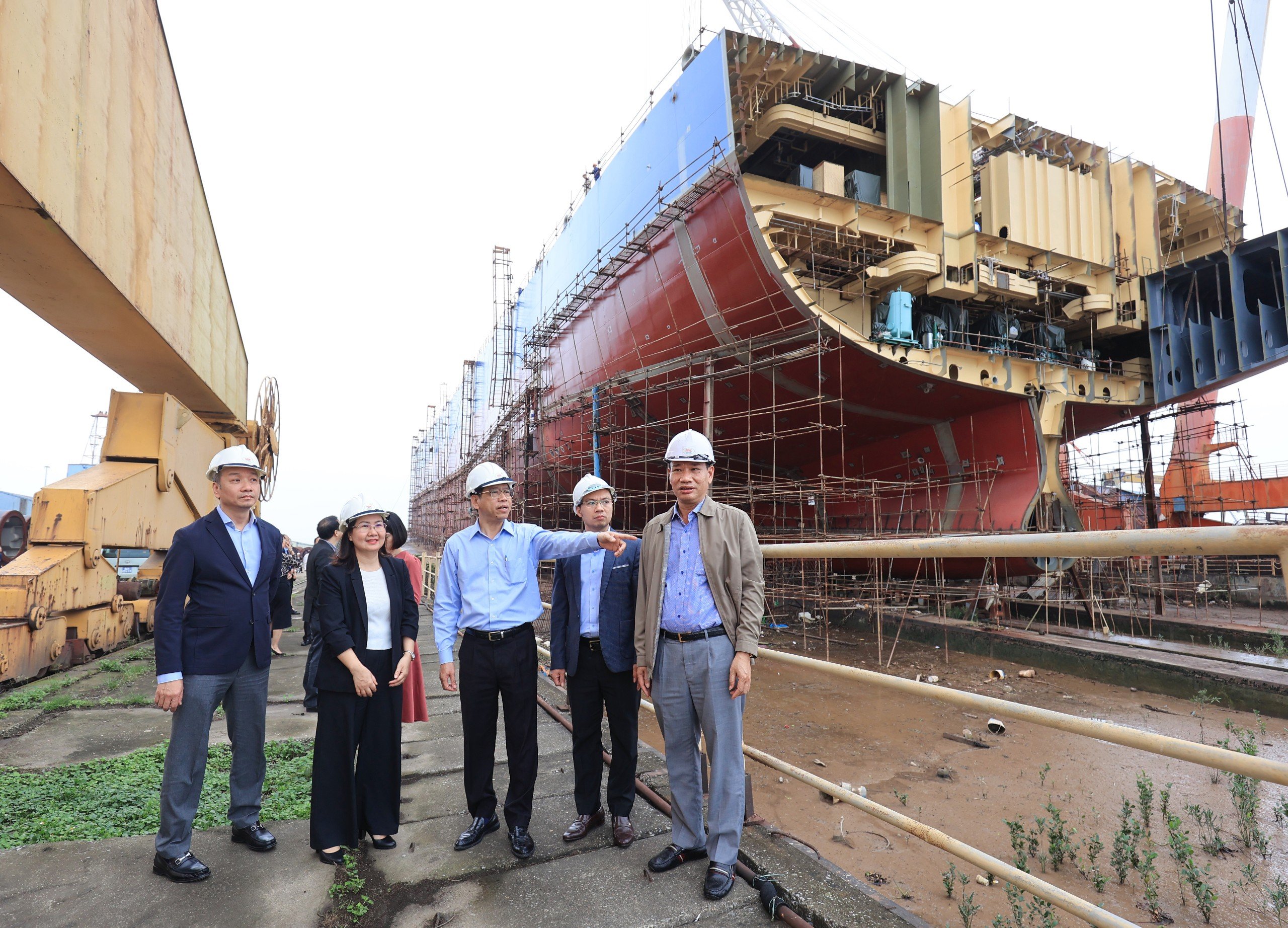 Cơ hội hồi sinh c&aacute;c doanh nghiệp đ&oacute;ng t&agrave;u từ việc ph&aacute; sản SBIC- Ảnh 1.