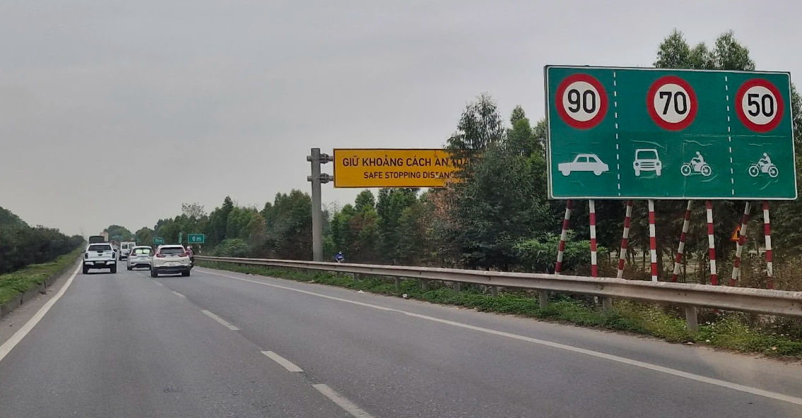 C&aacute;ch n&agrave;o để kh&ocirc;ng phạm lỗi khi gặp xe 