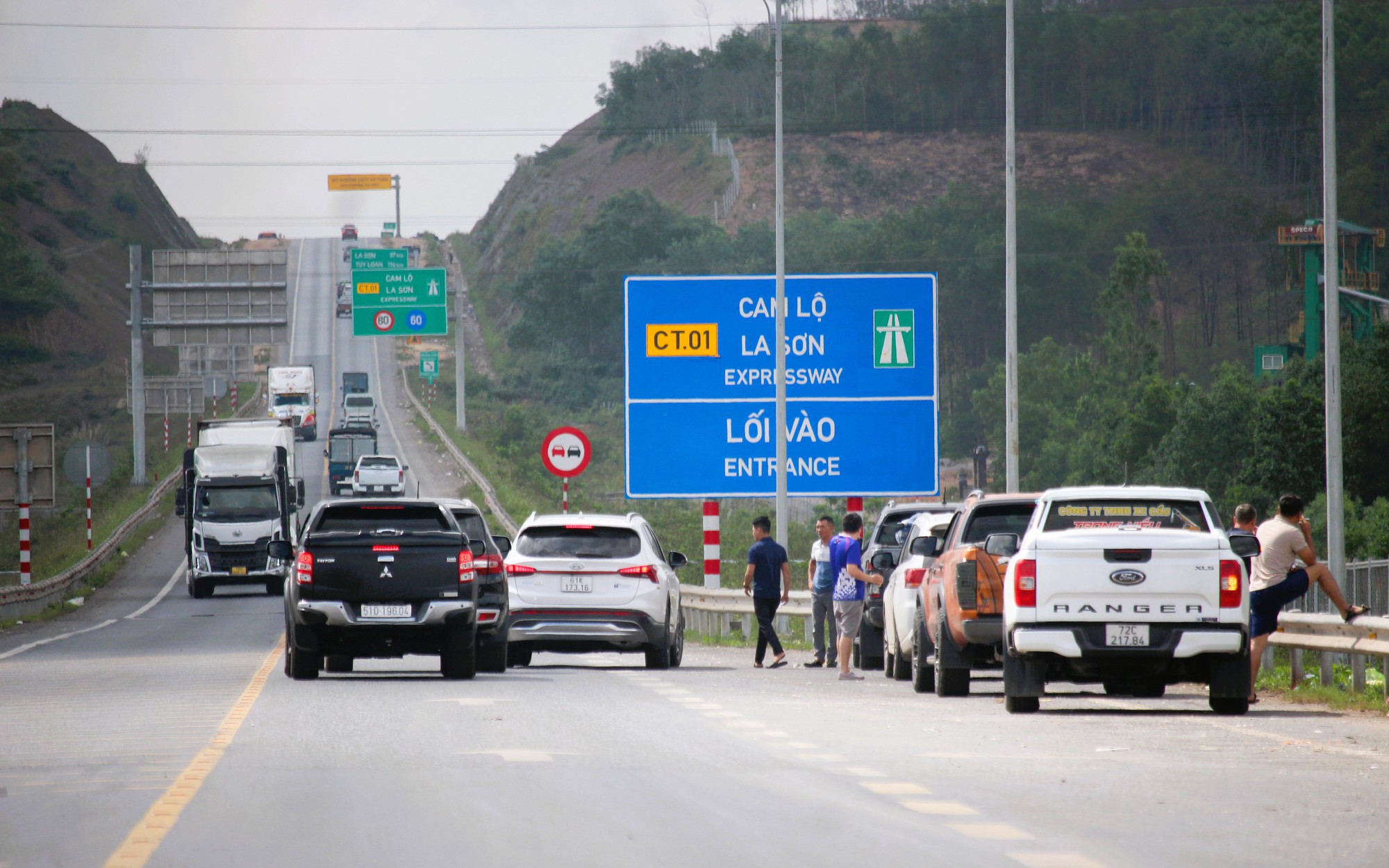 Ho&agrave;n th&agrave;nh r&agrave; so&aacute;t, đề xuất nhiều giải ph&aacute;p tổ chức giao th&ocirc;ng cao tốc Cam Lộ - La Sơn