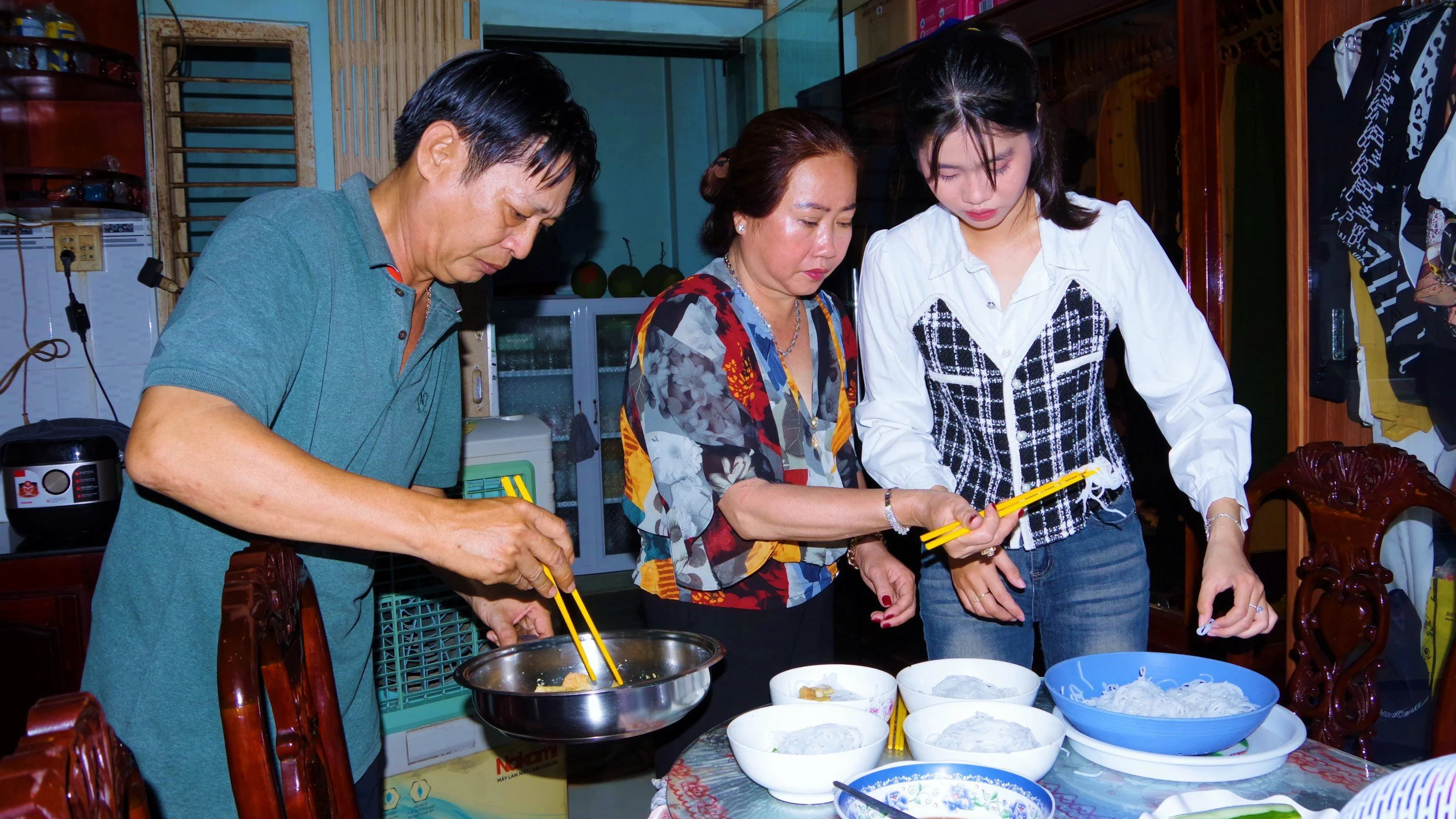 Nữ t&acirc;n binh duy nhất của Bạc Li&ecirc;u t&igrave;nh nguyện l&ecirc;n đường nhập ngũ- Ảnh 2.