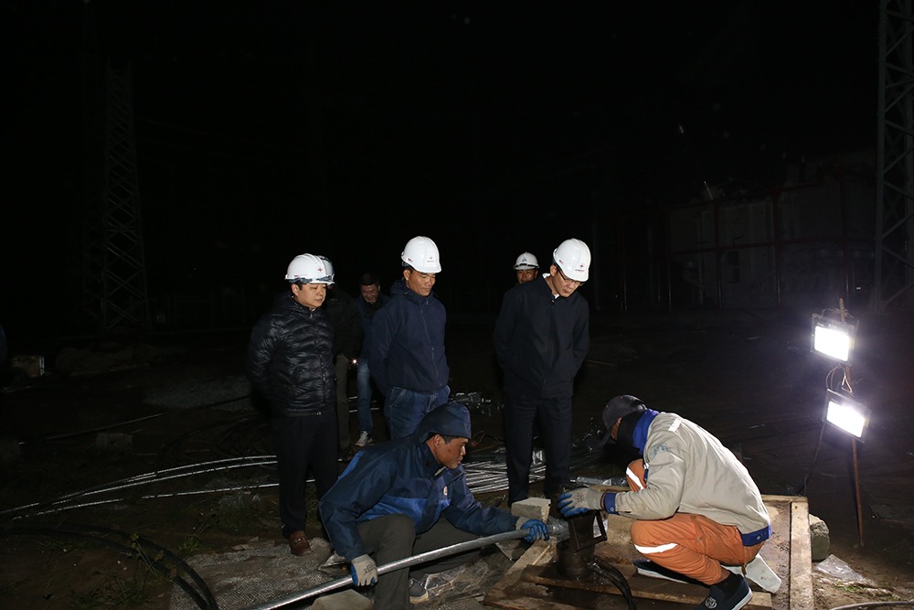 Kiểm tra đột xuất việc thi c&ocirc;ng đường d&acirc;y 500kV mạch 3- Ảnh 3.