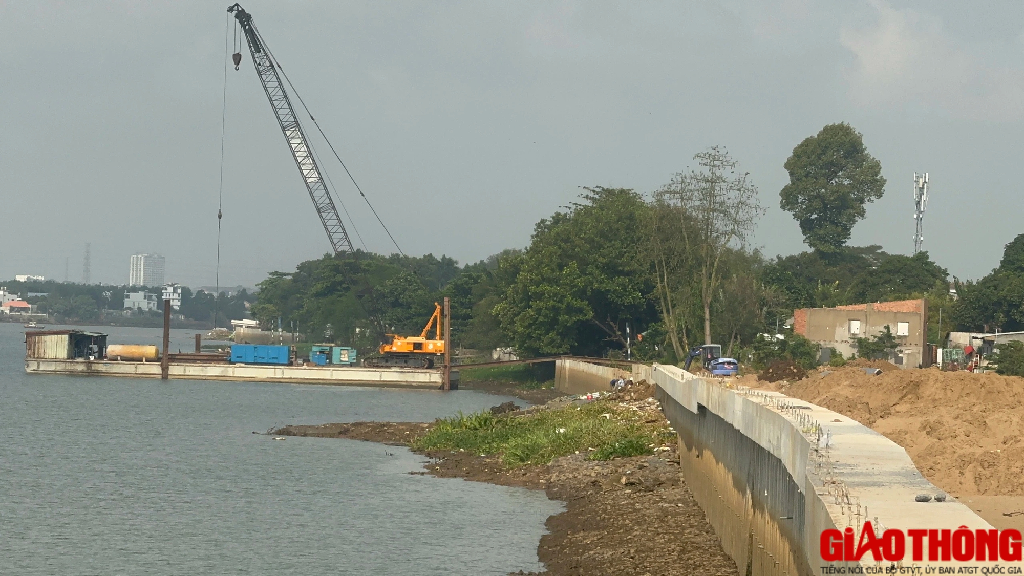 Đường ven sông Đồng Nai thành hình sau hơn hai năm thi công- Ảnh 2. Đường ven sông Đồng Nai thành hình sau hơn hai năm thi công- Ảnh 2.