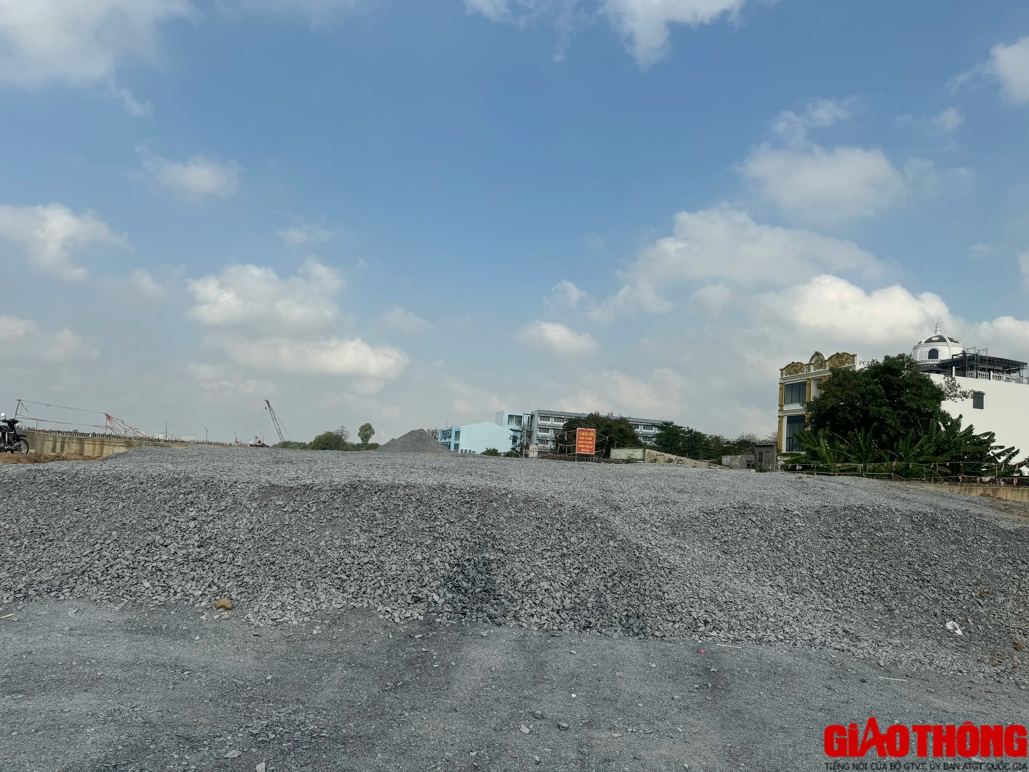 Đường ven sông Đồng Nai thành hình sau hơn hai năm thi công- Ảnh 6. Đường ven sông Đồng Nai thành hình sau hơn hai năm thi công- Ảnh 6.