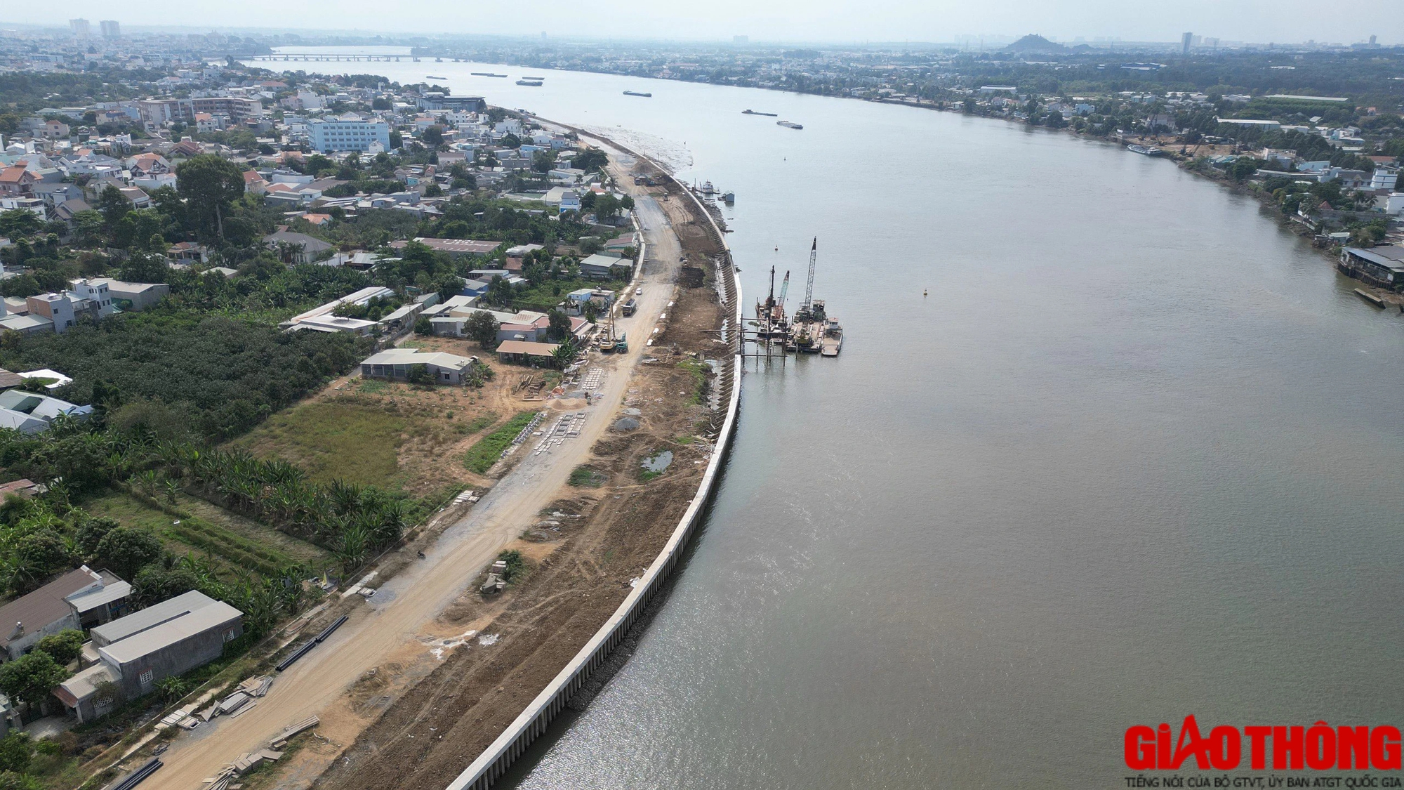 Đường ven sông Đồng Nai thành hình sau hơn hai năm thi công- Ảnh 14. Đường ven sông Đồng Nai thành hình sau hơn hai năm thi công- Ảnh 14.