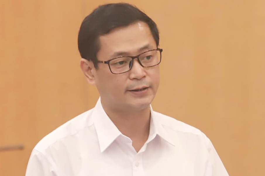 Cựu gi&aacute;m đốc CDC H&agrave; Nội Trương Quang Việt nhận tiền vụ Việt &Aacute; như thế n&agrave;o?- Ảnh 1.