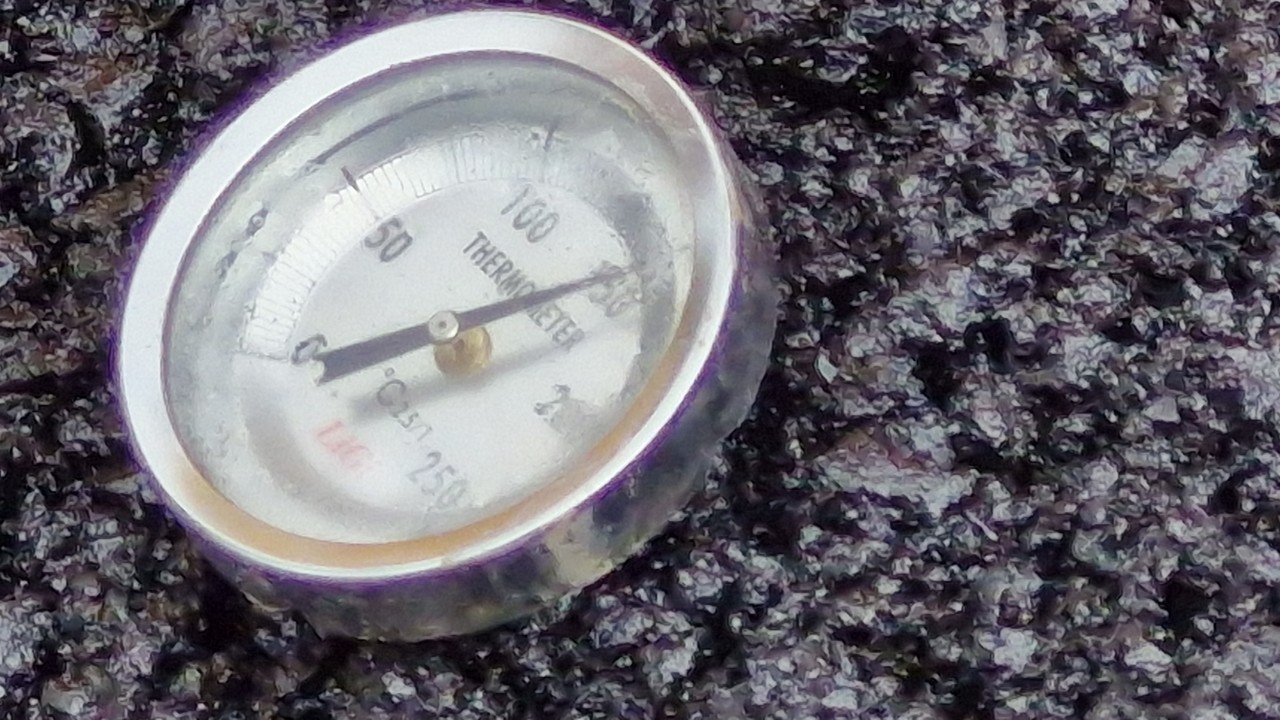 Tăng tốc thi c&ocirc;ng đường li&ecirc;n kết v&ugrave;ng tại Th&aacute;i Nguy&ecirc;n- Ảnh 4.