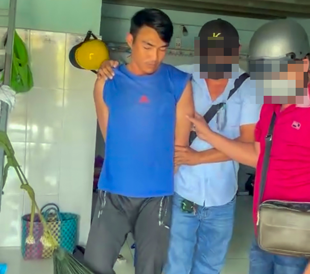 Vĩnh Long: Bắt đối tượng bị truy n&atilde; trong vụ giải quyết m&acirc;u thuẫn bằng s&uacute;ng- Ảnh 1.