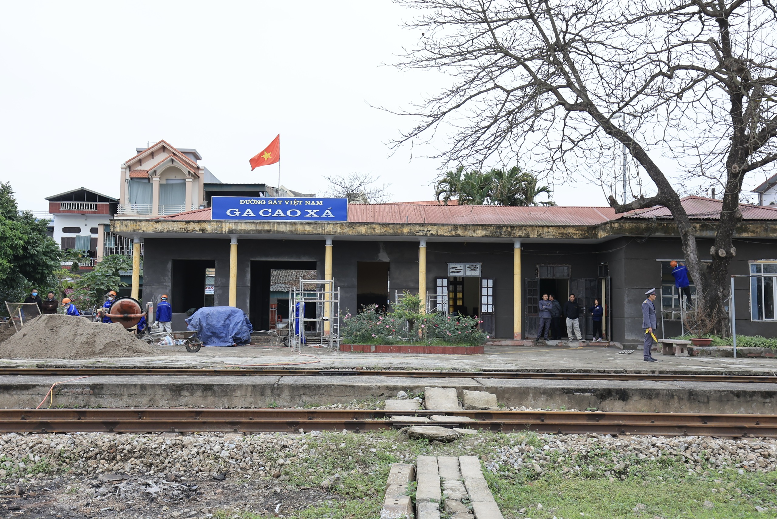 Thứ trưởng Nguyễn Danh Huy thị s&aacute;t tuyến đường sắt H&agrave; Nội - Hải Ph&ograve;ng- Ảnh 5.