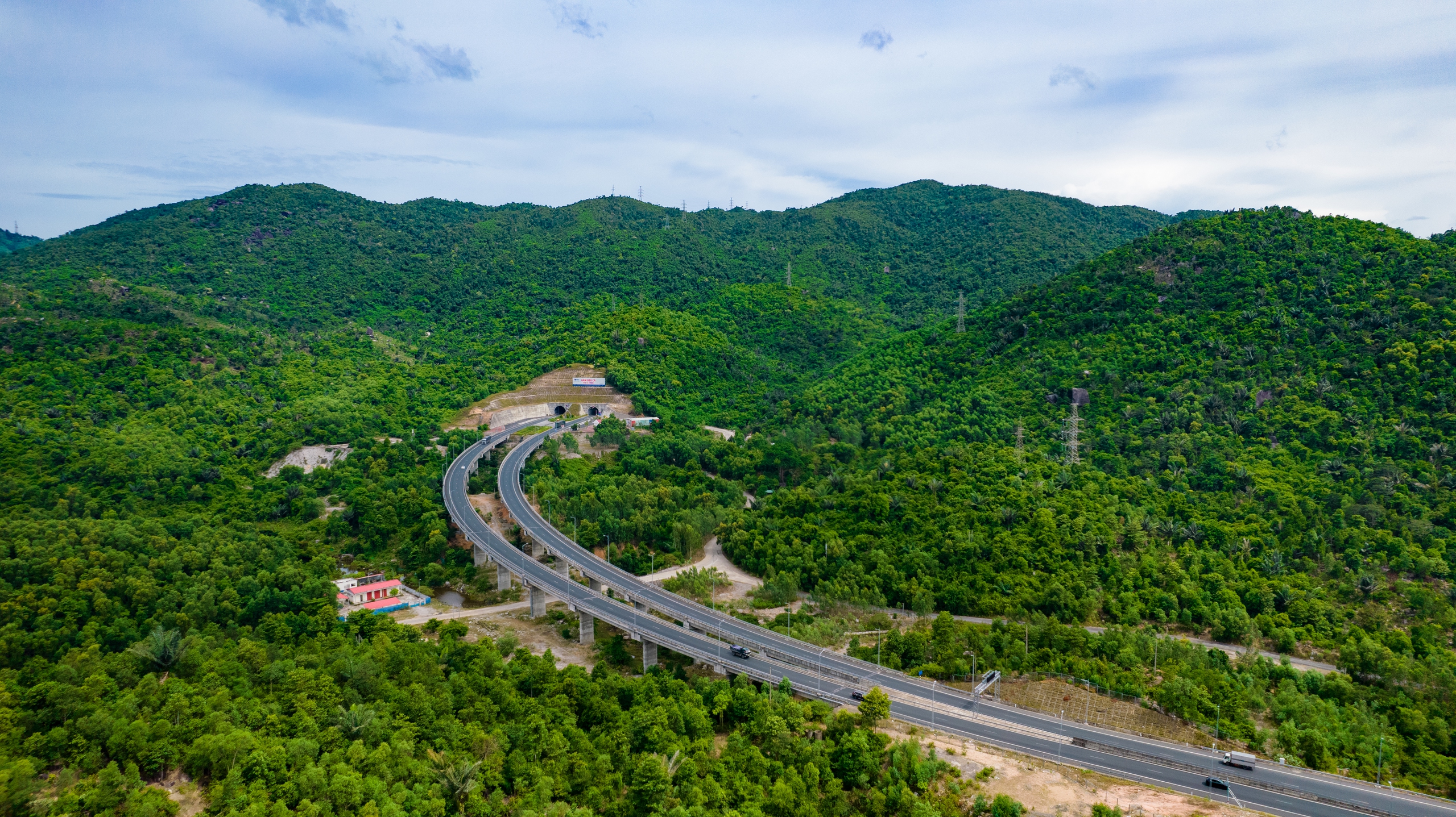 Kết nối cộng đồng doanh nghiệp, thông dòng vốn dự án PPP giao thông- Ảnh 3. Kết nối cộng đồng doanh nghiệp, thông dòng vốn dự án PPP giao thông- Ảnh 3.