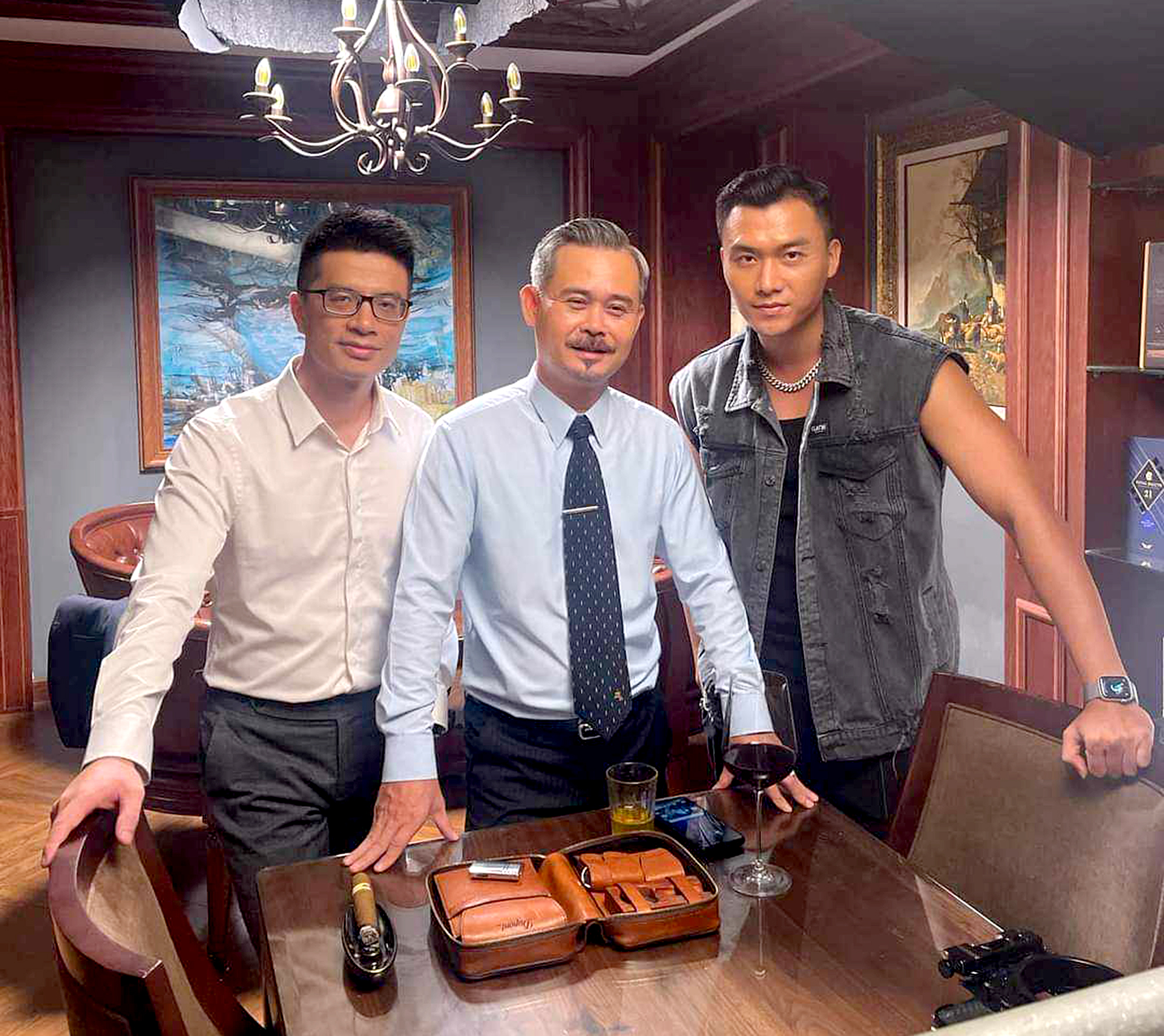 Diễn vi&ecirc;n Vĩnh Xương: Mơ về một s&acirc;n khấu c&oacute; 100 nghệ sĩ nh&acirc;n d&acirc;n- Ảnh 2.