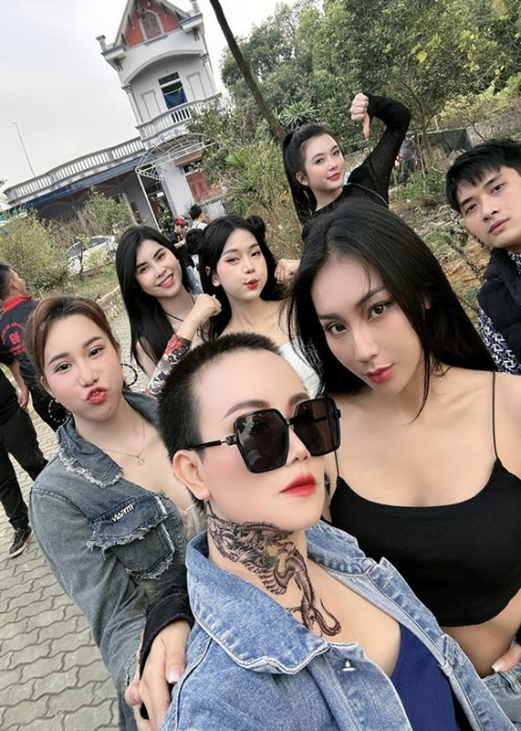 Ho&agrave;ng Xuyến 