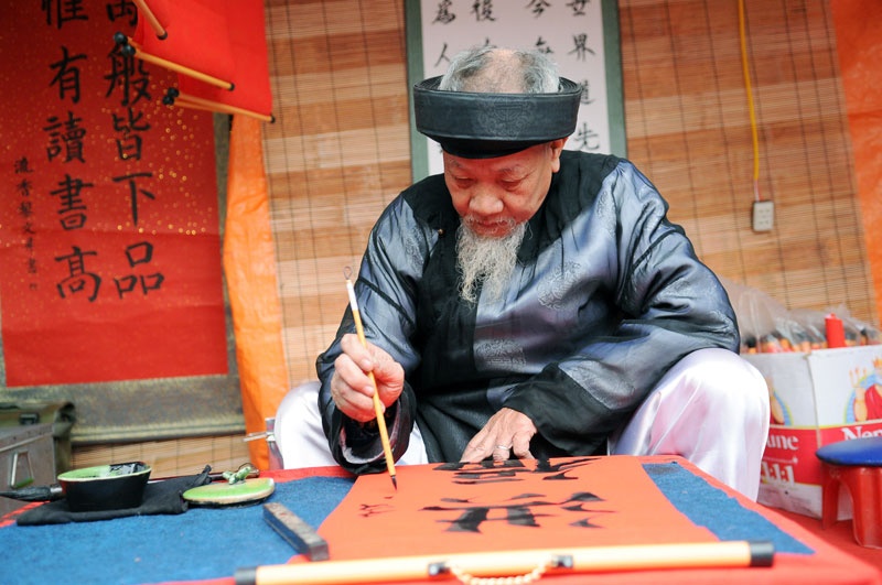 Những c&acirc;u đối Tết 2024  hay v&agrave; &yacute; nghĩa nhất - Ảnh 4.