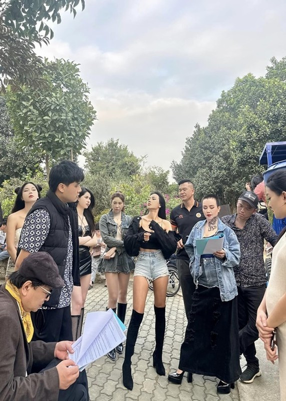 Ho&agrave;ng Xuyến 