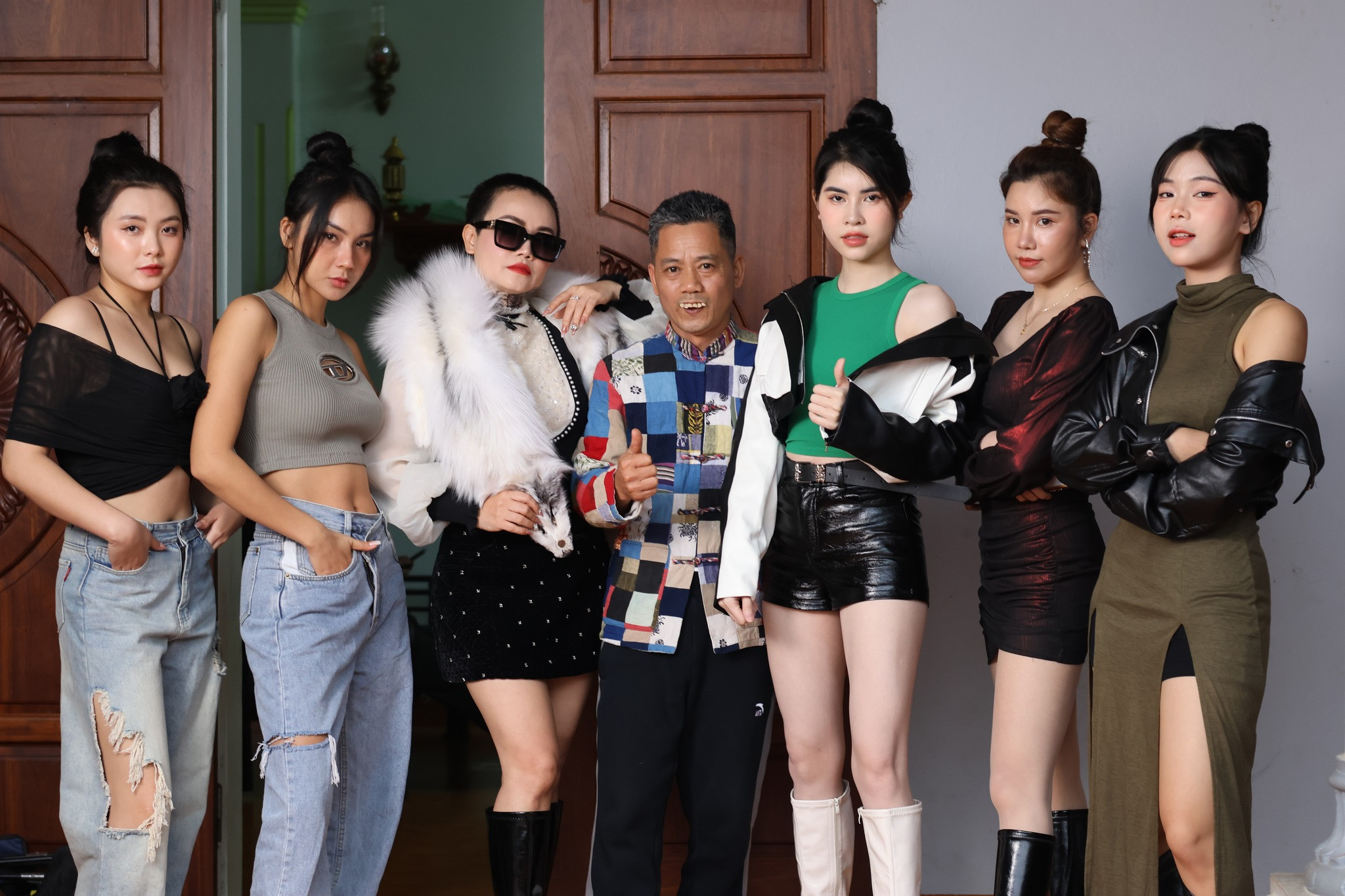 Ho&agrave;ng Xuyến 