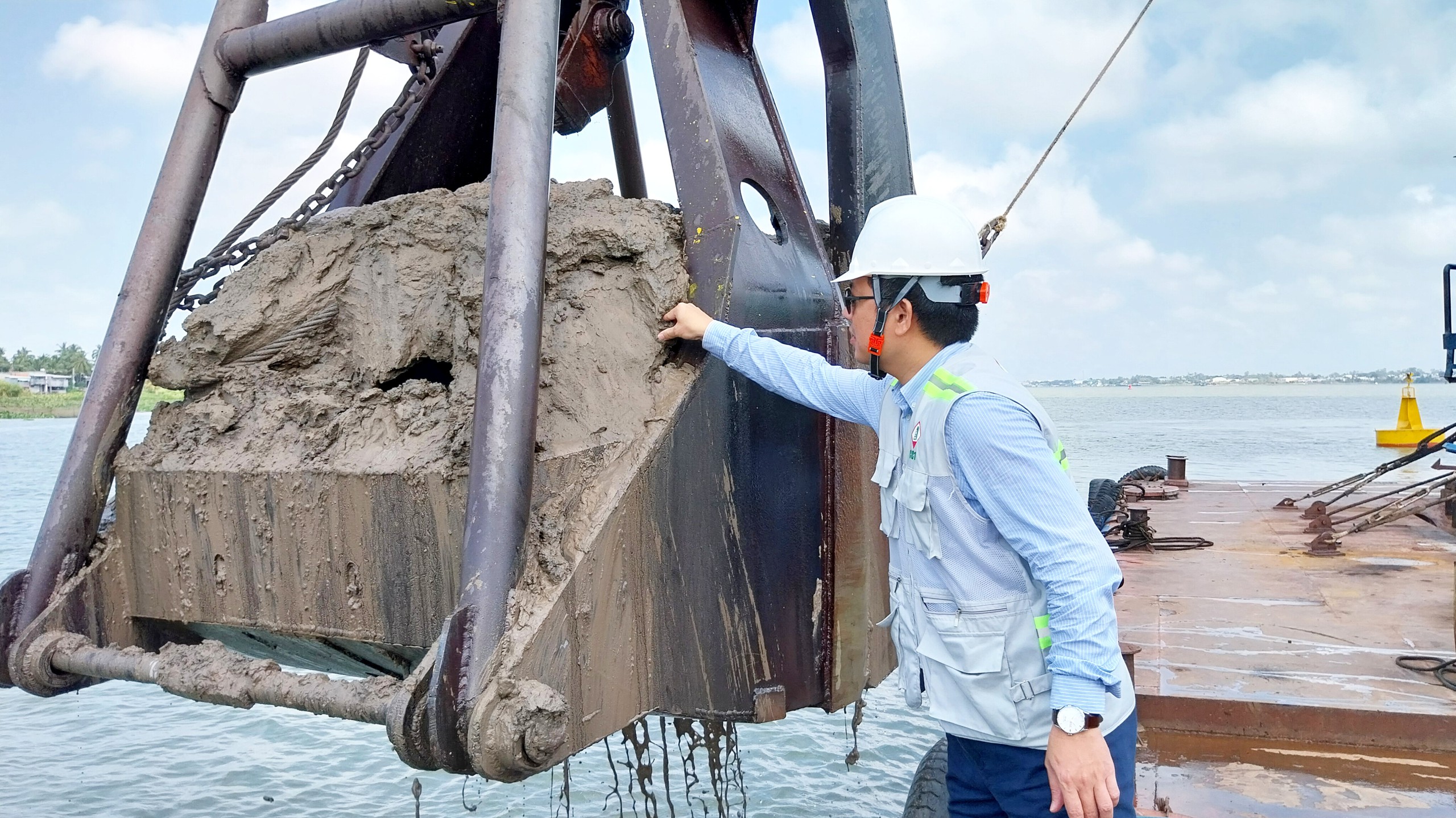 Mỏ c&aacute;t thứ 6 theo cơ chế đặc th&ugrave; ở Đồng Th&aacute;p bắt đầu khai th&aacute;c- Ảnh 3.