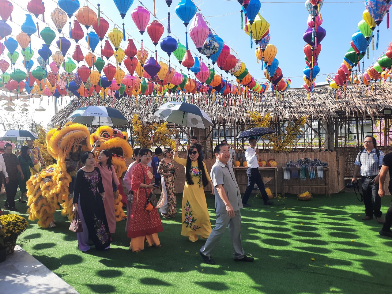 Cận cảnh đường hoa hình bản đồ Việt Nam ở Kiên Giang- Ảnh 4. Cận cảnh đường hoa hình bản đồ Việt Nam ở Kiên Giang- Ảnh 4.