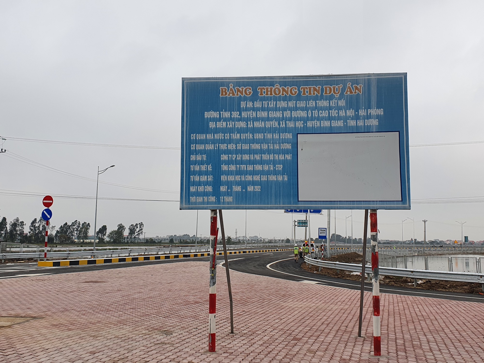 N&uacute;t giao kết nối đường tỉnh 392 với cao tốc H&agrave; Nội - Hải Ph&ograve;ng ch&iacute;nh thức th&ocirc;ng xe - Ảnh 1.