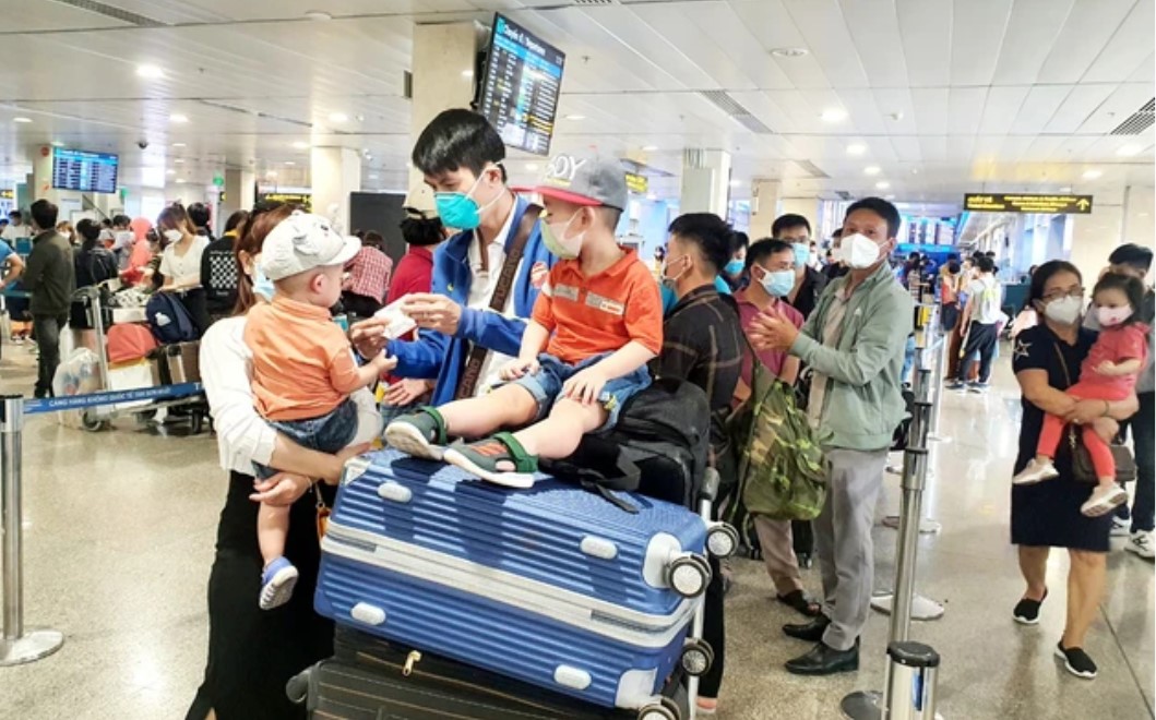 Để trẻ vui khỏe ng&agrave;y Tết, cha mẹ lưu &yacute; 6 điều sau- Ảnh 1.
