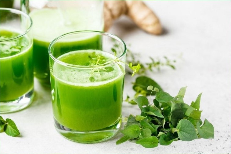 Loại rau c&oacute; lượng vitamin C gấp rưỡi tr&aacute;i cam nhưng kh&ocirc;ng phải ai ăn cũng tốt- Ảnh 2.