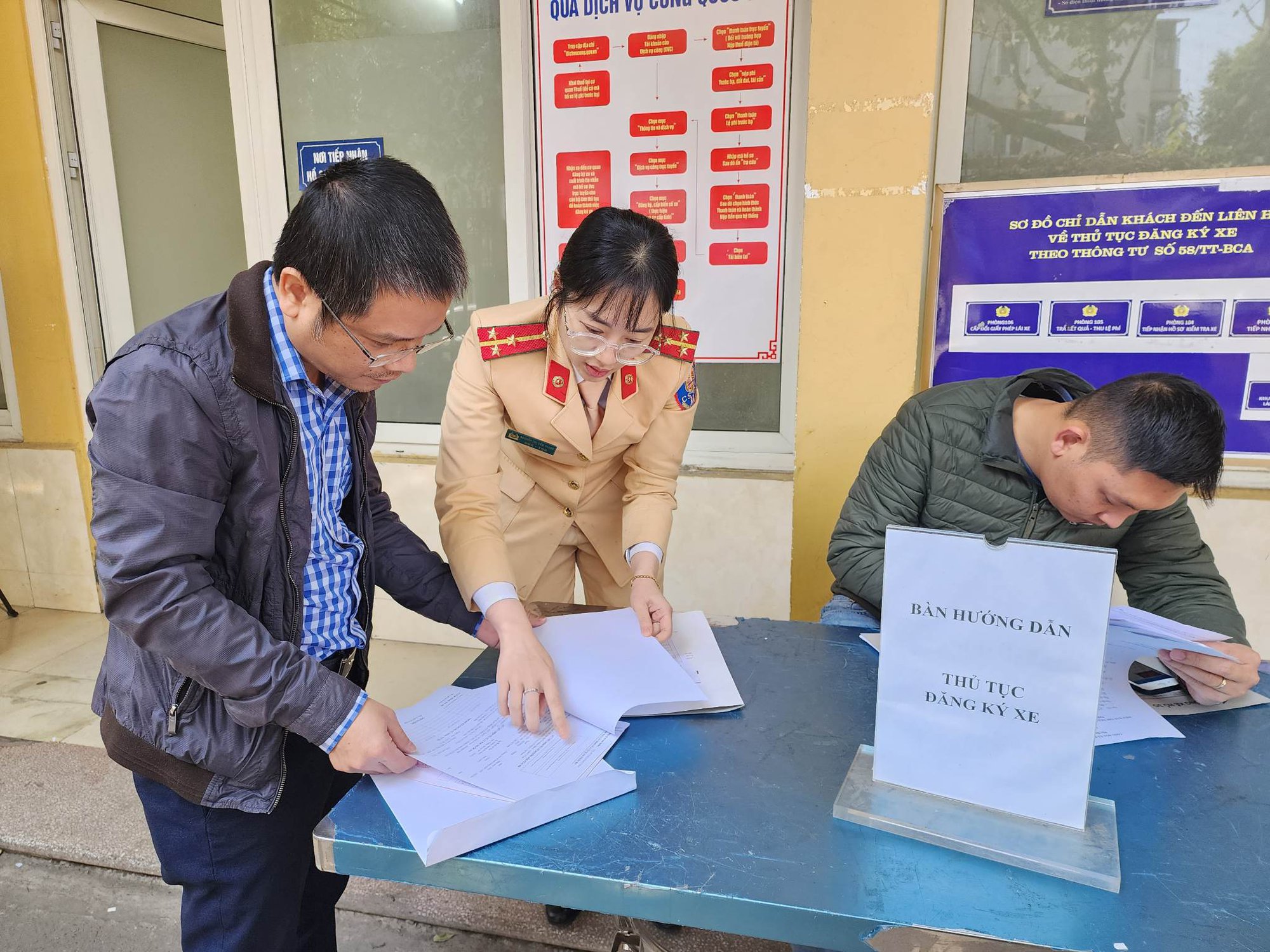 H&agrave; Nội: Người d&acirc;n c&oacute; thể đăng k&yacute; phương tiện đến chiều 30 Tết- Ảnh 1.