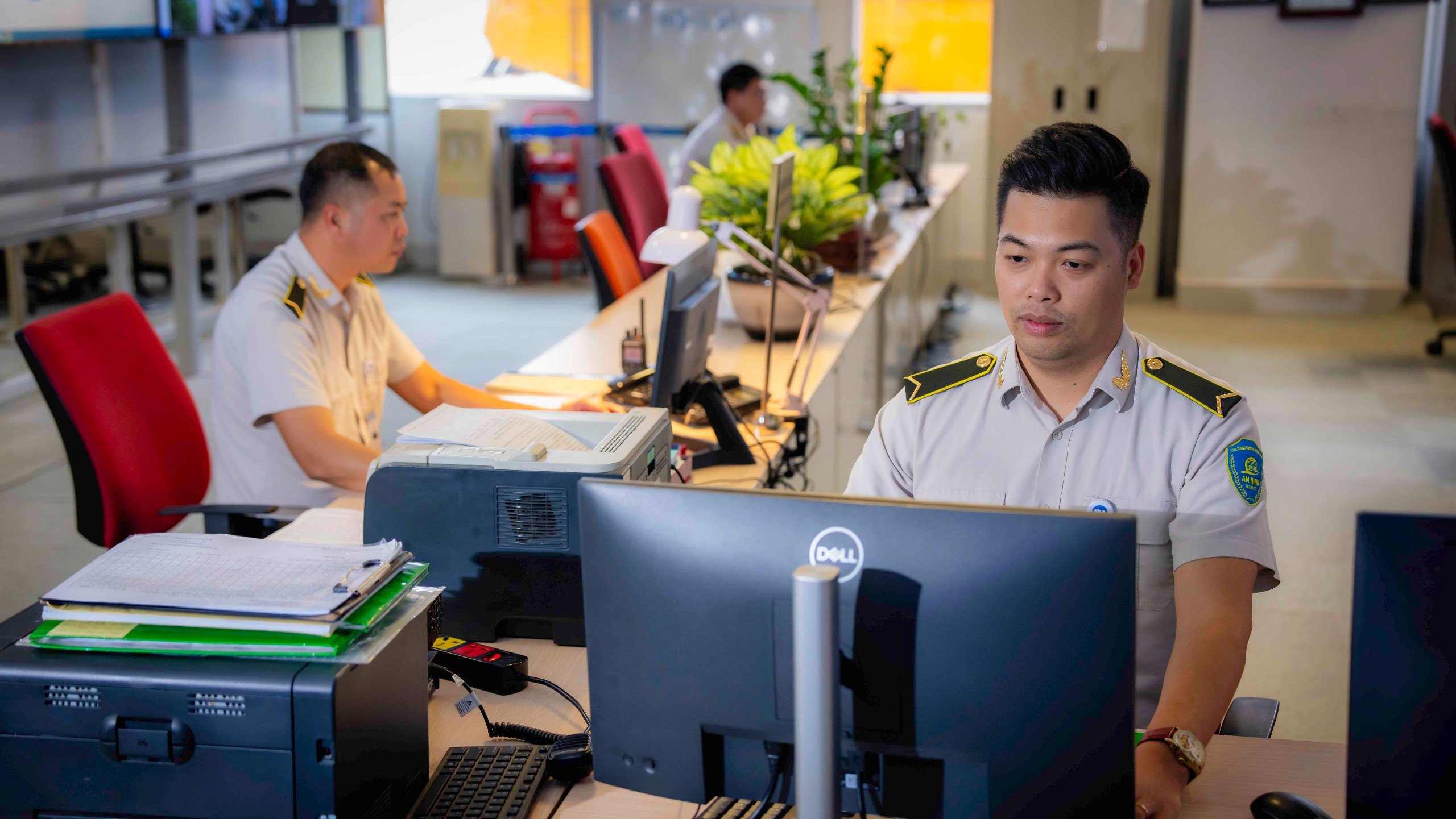 Ng&agrave;y mai (7/2), s&acirc;n bay Nội B&agrave;i dự kiến đ&oacute;n gần 100 ngh&igrave;n lượt kh&aacute;ch- Ảnh 14.