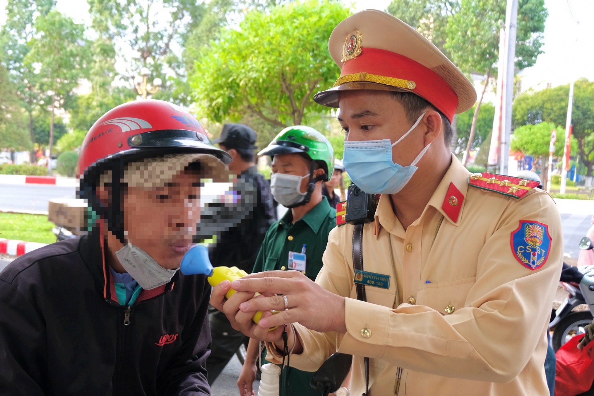 Đồng Nai: Xử l&yacute; nghi&ecirc;m vi phạm nồng độ cồn những ng&agrave;y Tết- Ảnh 2.