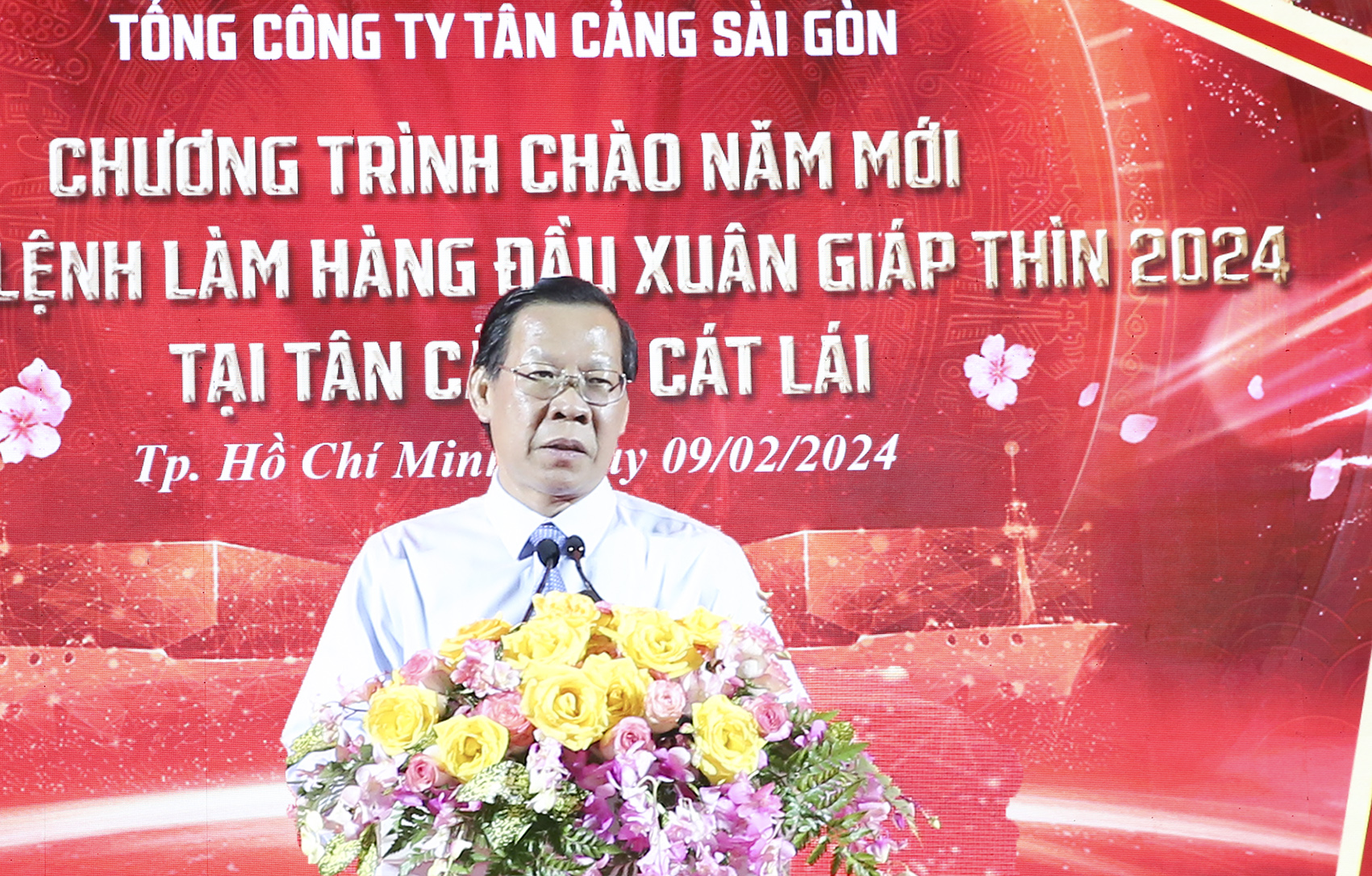 Tổng công ty Tân Cảng Sài Gòn phát lệnh làm hàng đầu xuân Giáp Thìn 2024- Ảnh 4. Tổng công ty Tân Cảng Sài Gòn phát lệnh làm hàng đầu xuân Giáp Thìn 2024- Ảnh 4.
