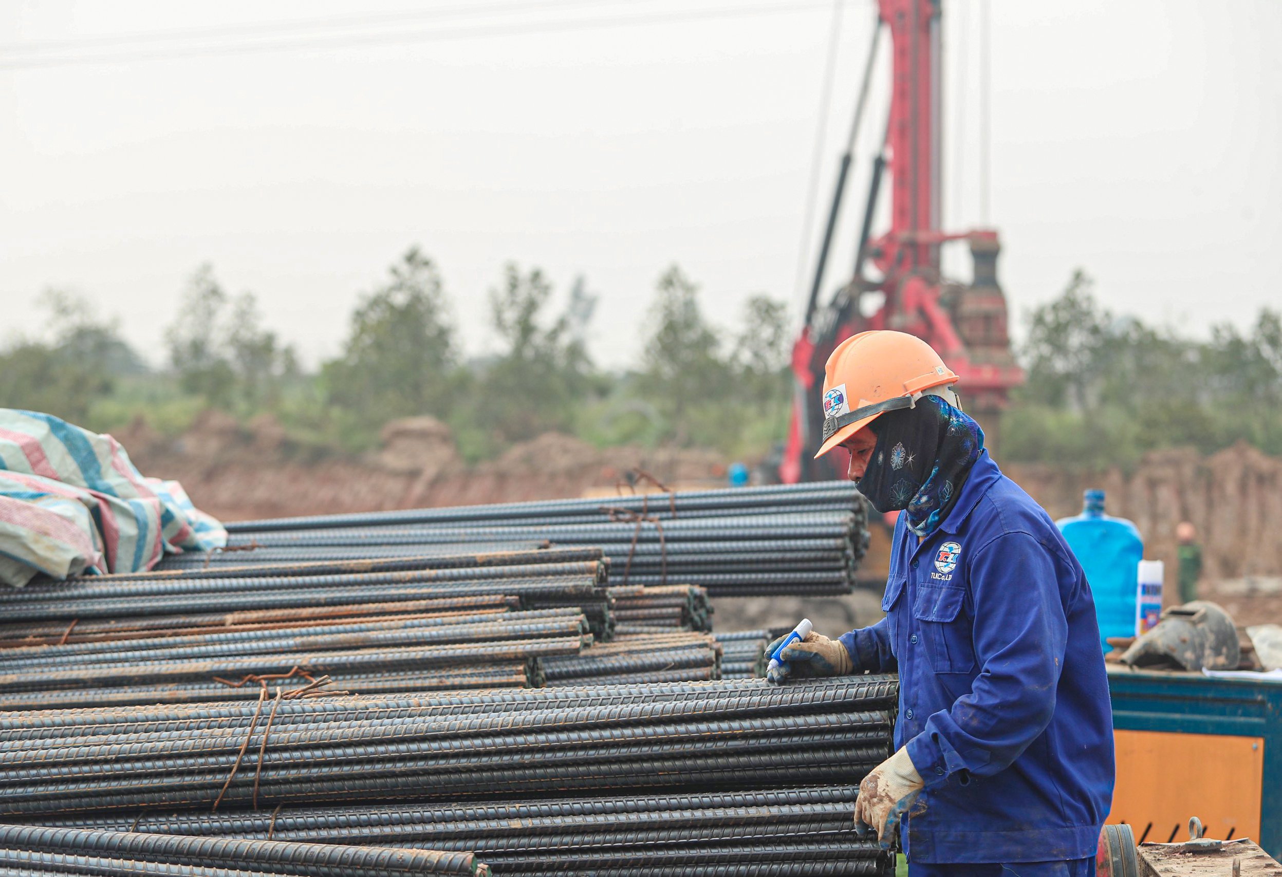 C&ocirc;ng trường V&agrave;nh đai 4 - V&ugrave;ng thủ đ&ocirc; hối hả thi c&ocirc;ng những ng&agrave;y cận Tết- Ảnh 9.