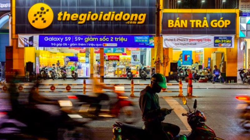 Sếp Thế Giới Di Động b&aacute;n 1,2 triệu cổ phiếu MWG để mua nh&agrave; cho vợ- Ảnh 2.