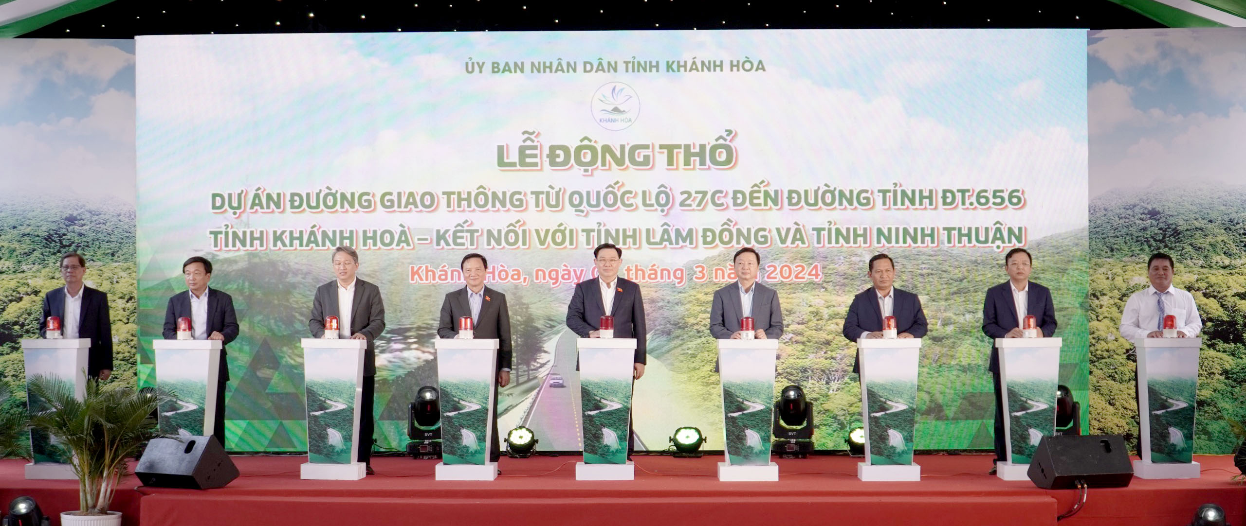 Chủ tịch Quốc hội động thổ dự &aacute;n đường li&ecirc;n v&ugrave;ng Kh&aacute;nh H&ograve;a - L&acirc;m Đồng - Ninh Thuận- Ảnh 1.
