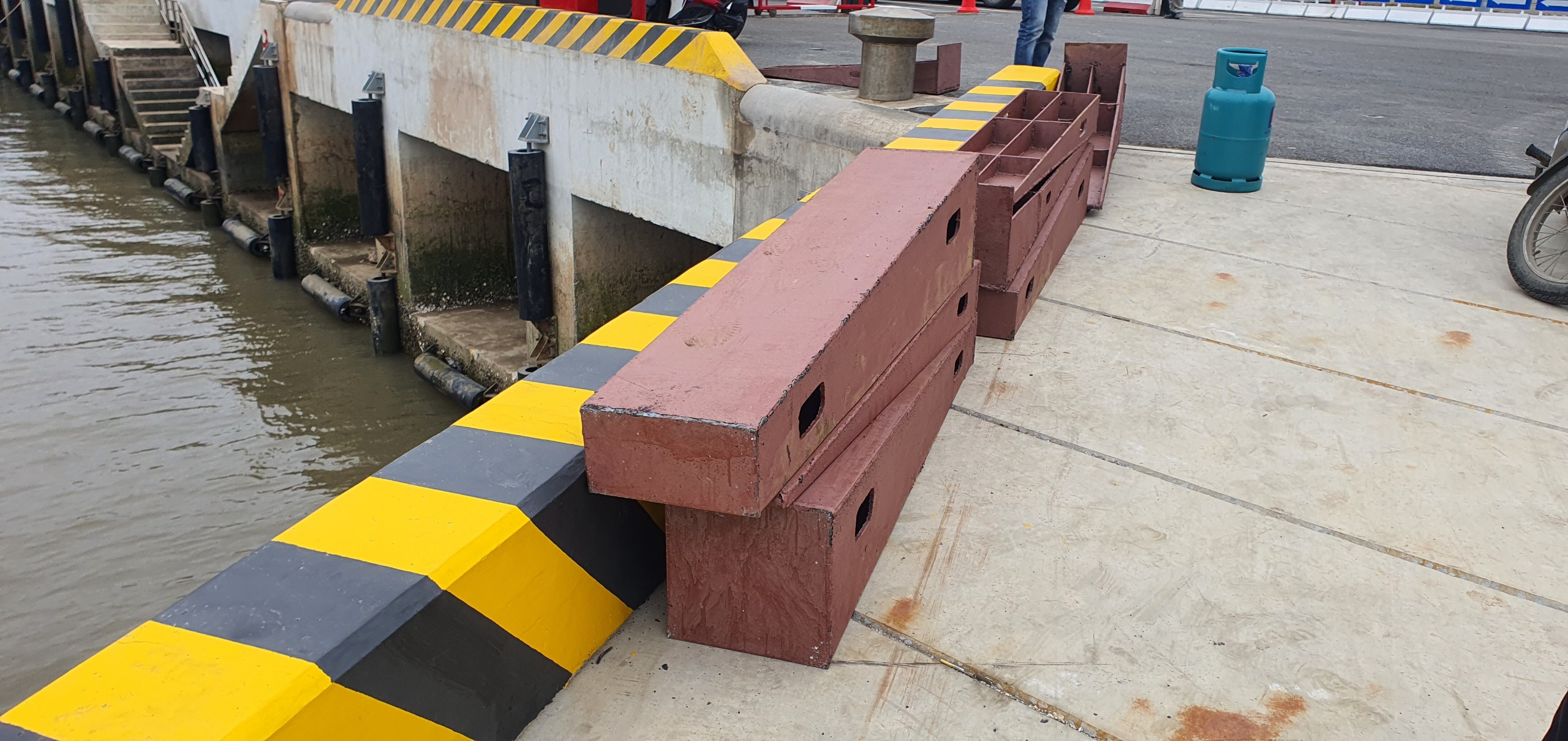 Những chuyến ph&agrave; đầu ti&ecirc;n từ bến Đồng B&agrave;i đi C&aacute;t B&agrave;- Ảnh 4.