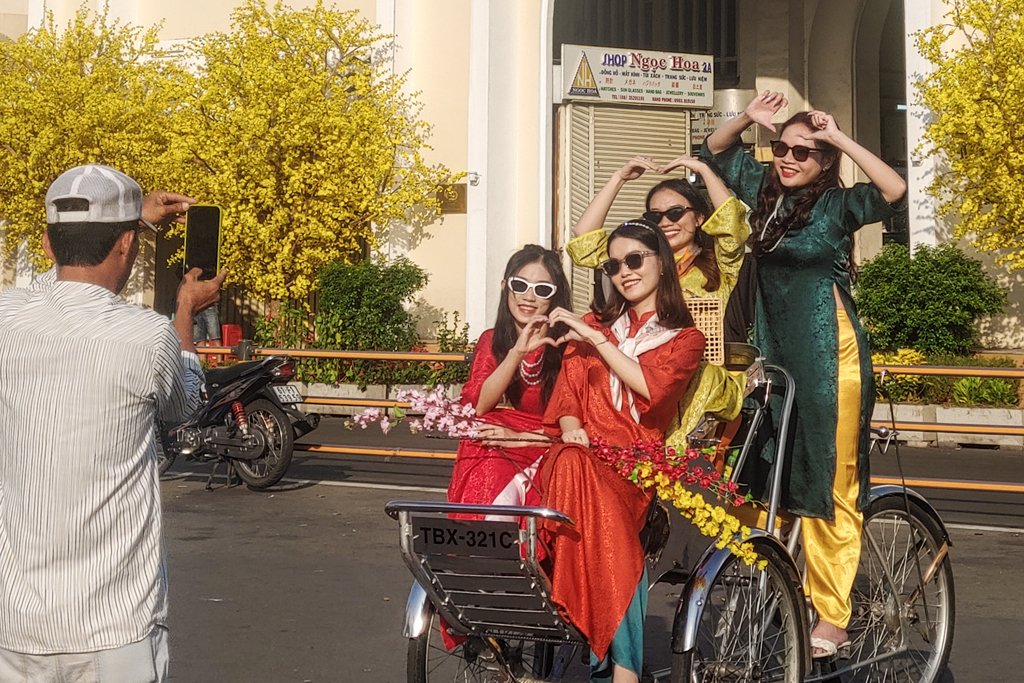 Lễ hội &Aacute;o d&agrave;i TP.HCM lần thứ 10 sẽ l&agrave; một tuần lễ văn ho&aacute; đặc sắc- Ảnh 1.