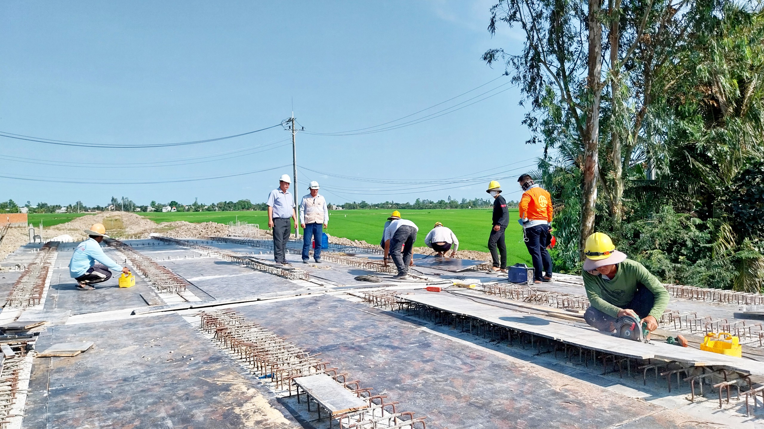 ĐT857 vốn 2.180 tỷ đồng ở Đồng Th&aacute;p: Ho&agrave;n th&agrave;nh c&aacute;c c&acirc;y cầu trong năm 2024- Ảnh 1.