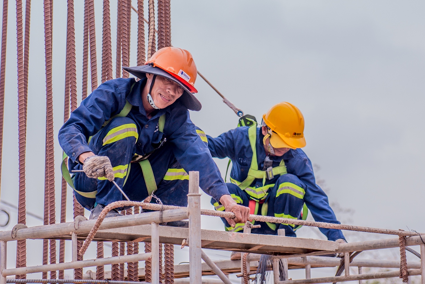 Nhộn nhịp thi c&ocirc;ng tuyến nối s&acirc;n bay Long Th&agrave;nh giữa nắng n&oacute;ng- Ảnh 5.