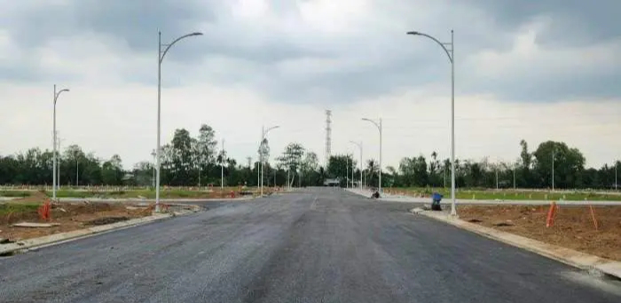 Khi n&agrave;o 42 hộ d&acirc;n đ&atilde; giao nh&agrave; cho dự &aacute;n cầu V&agrave;m X&aacute;ng được nhận tiền hỗ trợ?- Ảnh 1.